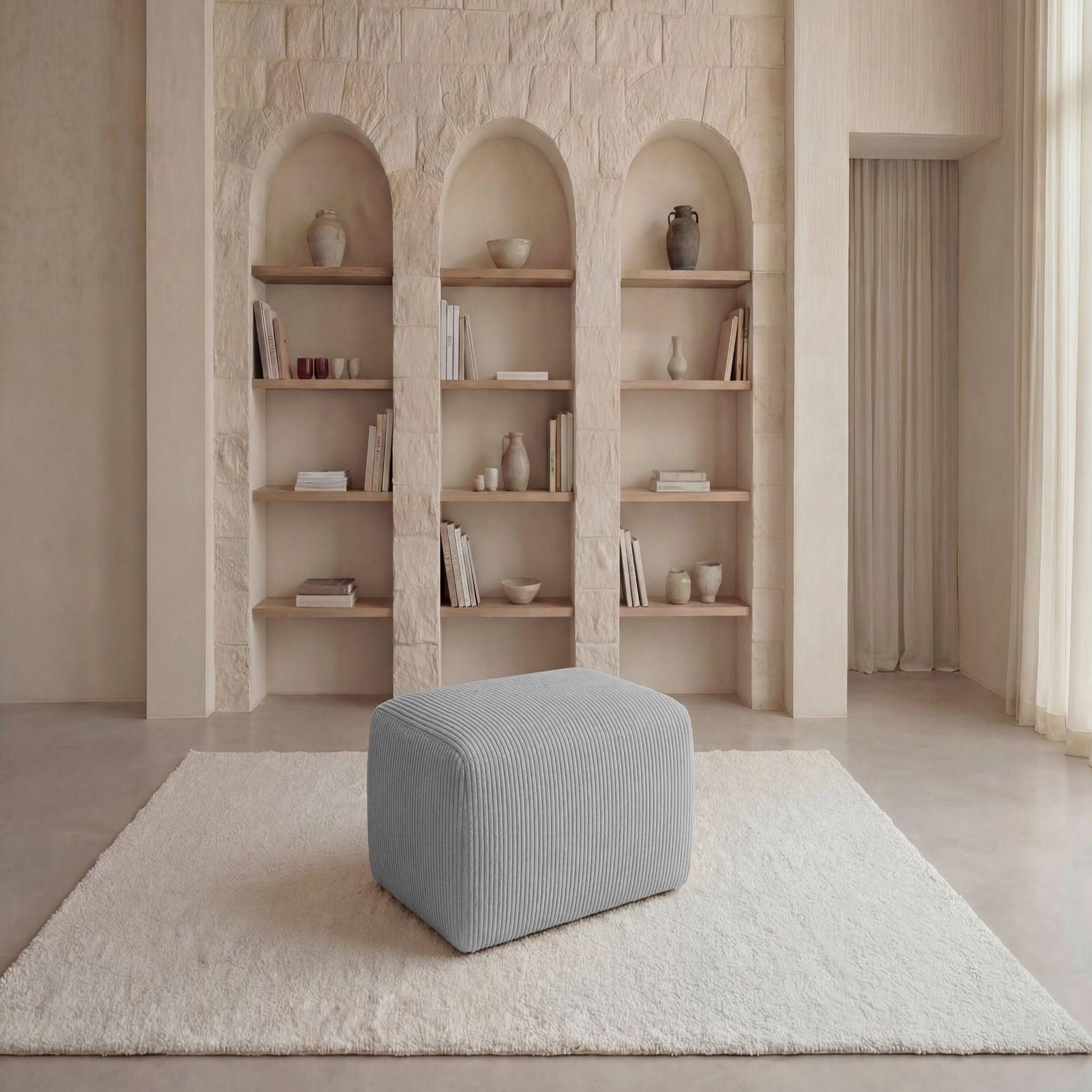 Voir la diapositive 2 : CASANOVA PARIS Olympe - pouf en petit velours côtelé 100x68x42