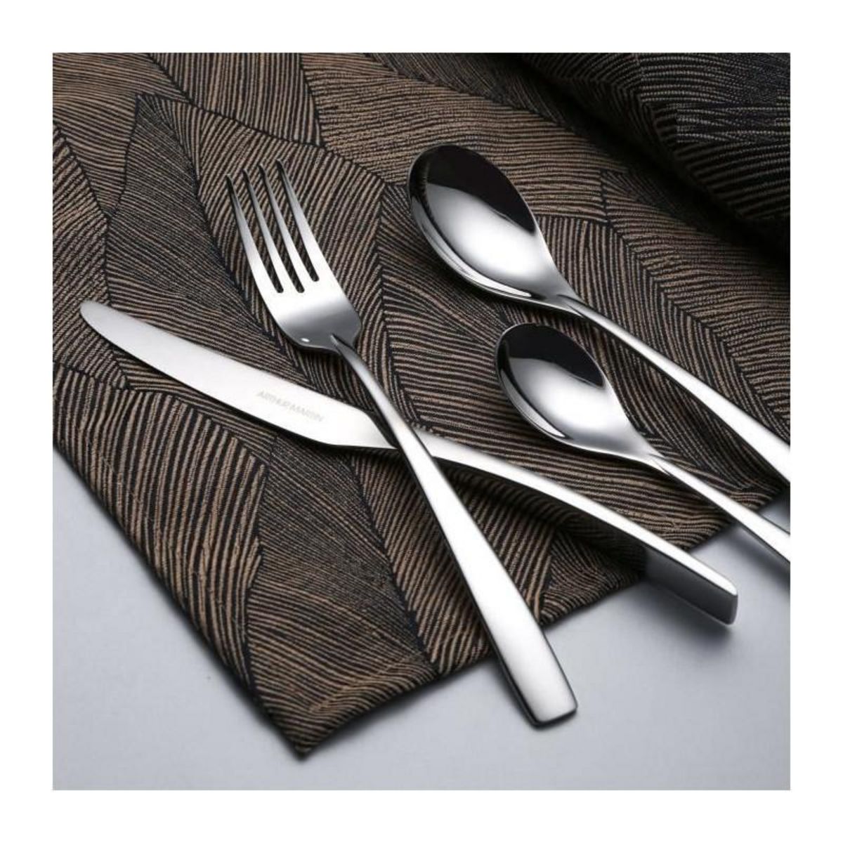 Arthur Martin Ménageres - ARTHUR MARTIN - AM3630 - 24 pieces - Acier inoxydable - Finition miroir