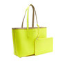 Voir la diapositive 2 : Lacoste Sac Cabas Réversible Beige/Jaune fluo Femme Lacoste Anna