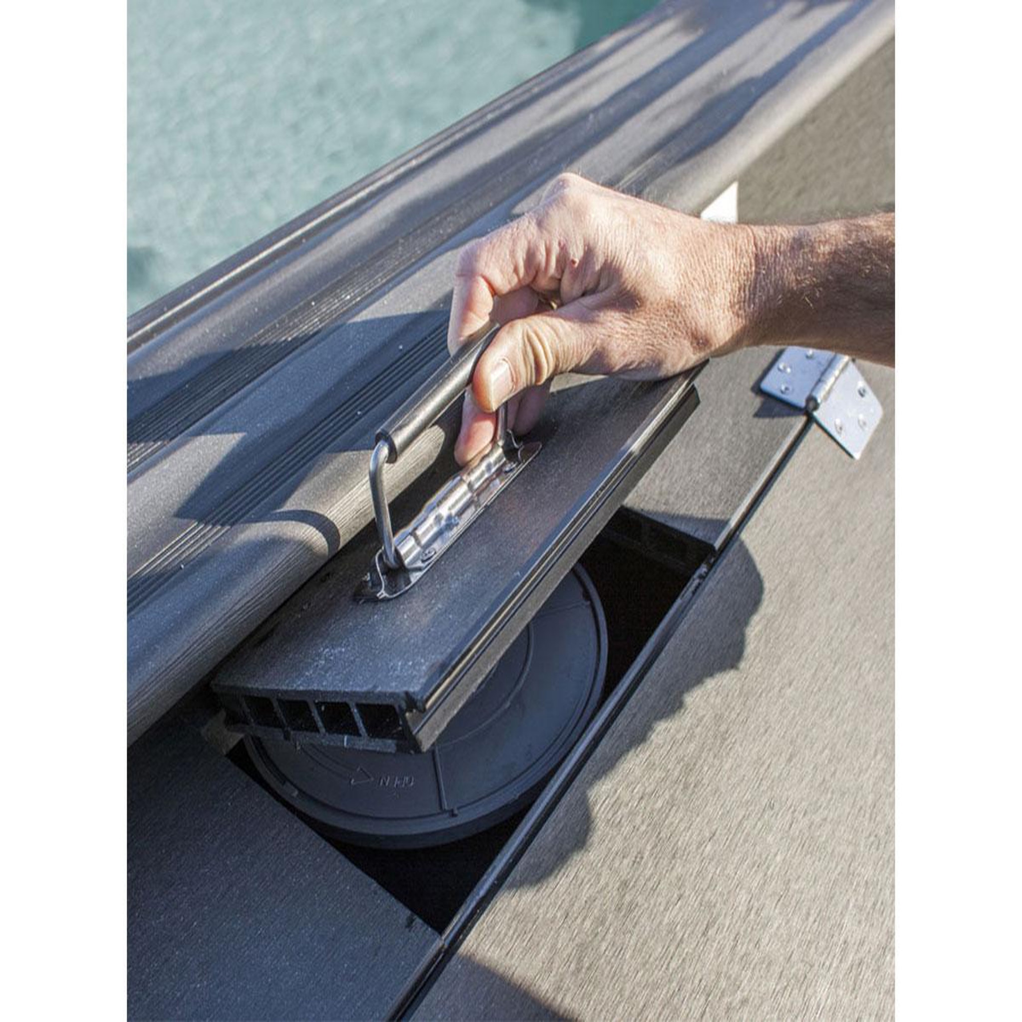 Voir la diapositive 5 : GRE Coffre de filtration piscine composite hauteur 0,89 m - Gré