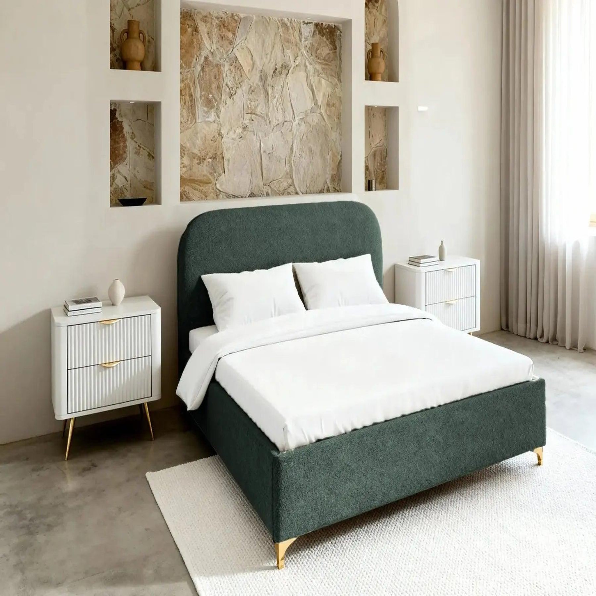 Voir la diapositive 2 : CASANOVA PARIS Charlotte - lit coffre tissu chenille