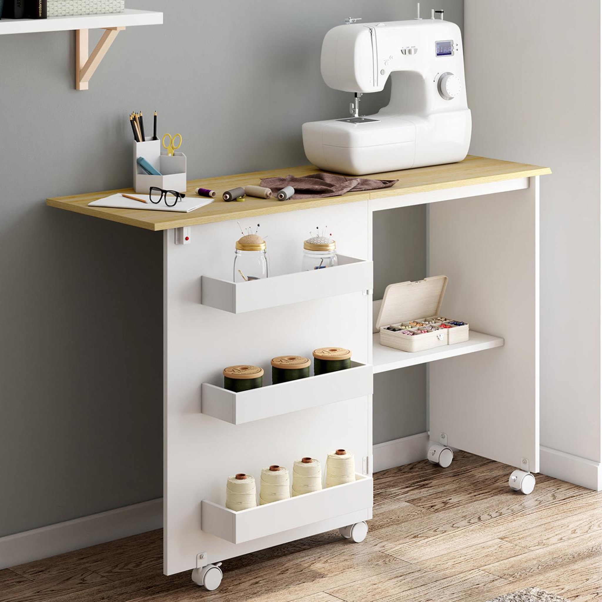 Voir la diapositive 2 : ID MARKET Table de couture pliable à roulettes meuble pour machine à coudre avec 4 étagères