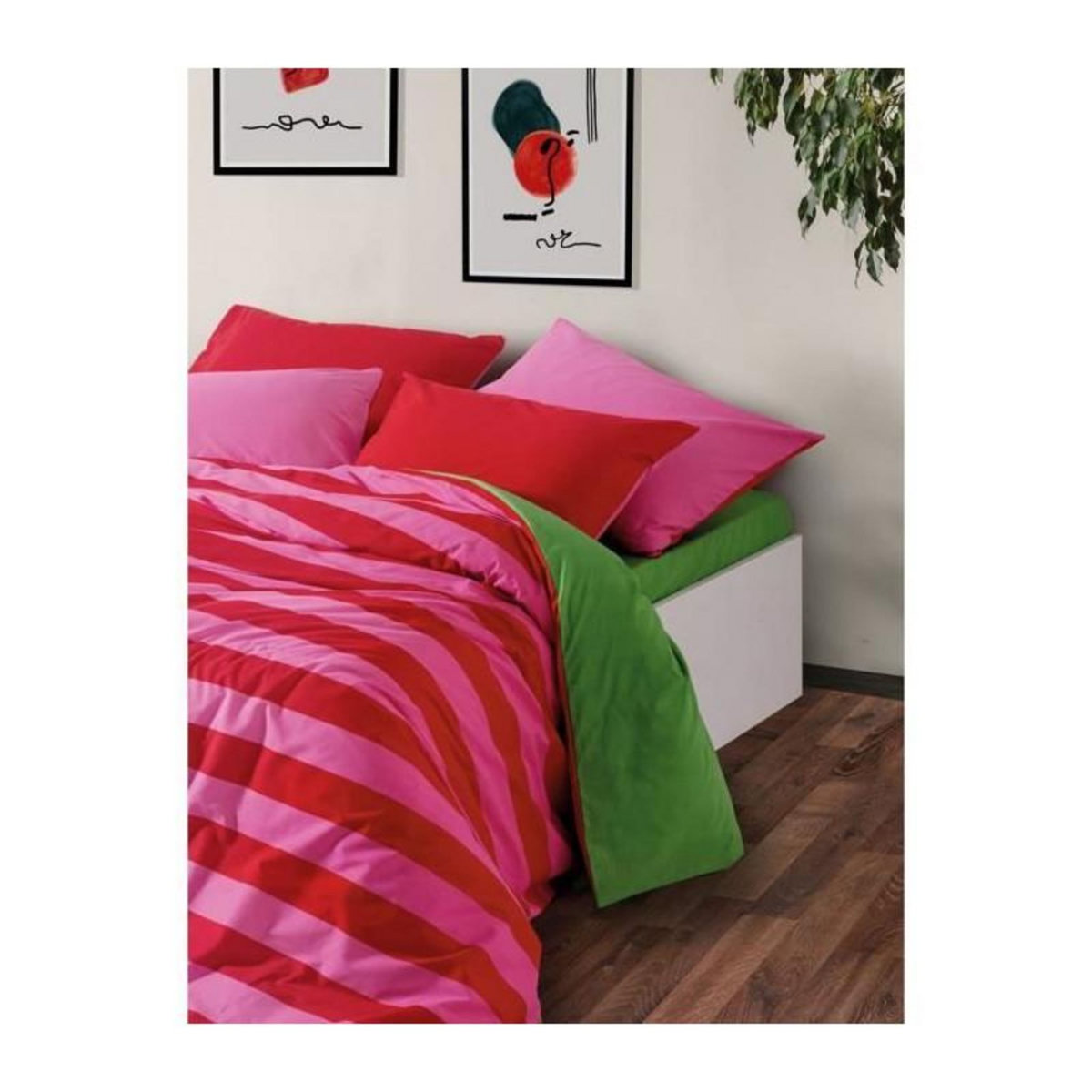 GENERIQUE Parure de lit - 108CZY61201 - 1 housse de couette 220 x 240 cm + 2 taies d'oreiller 60 x 60 cm - 100% coton ranforcé - Rose