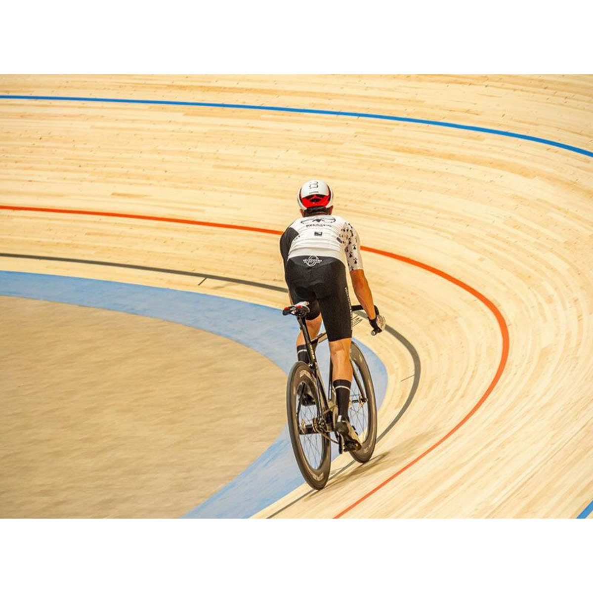 Smartbox Baptême de vélo sur piste pour 2 personnes à Loudéac - Coffret Cadeau Sport & Aventure