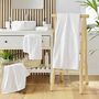 Voir la diapositive 4 : Paris Prix Lot de 2 Gants de Toilette  Madeira  15x21cm Blanc