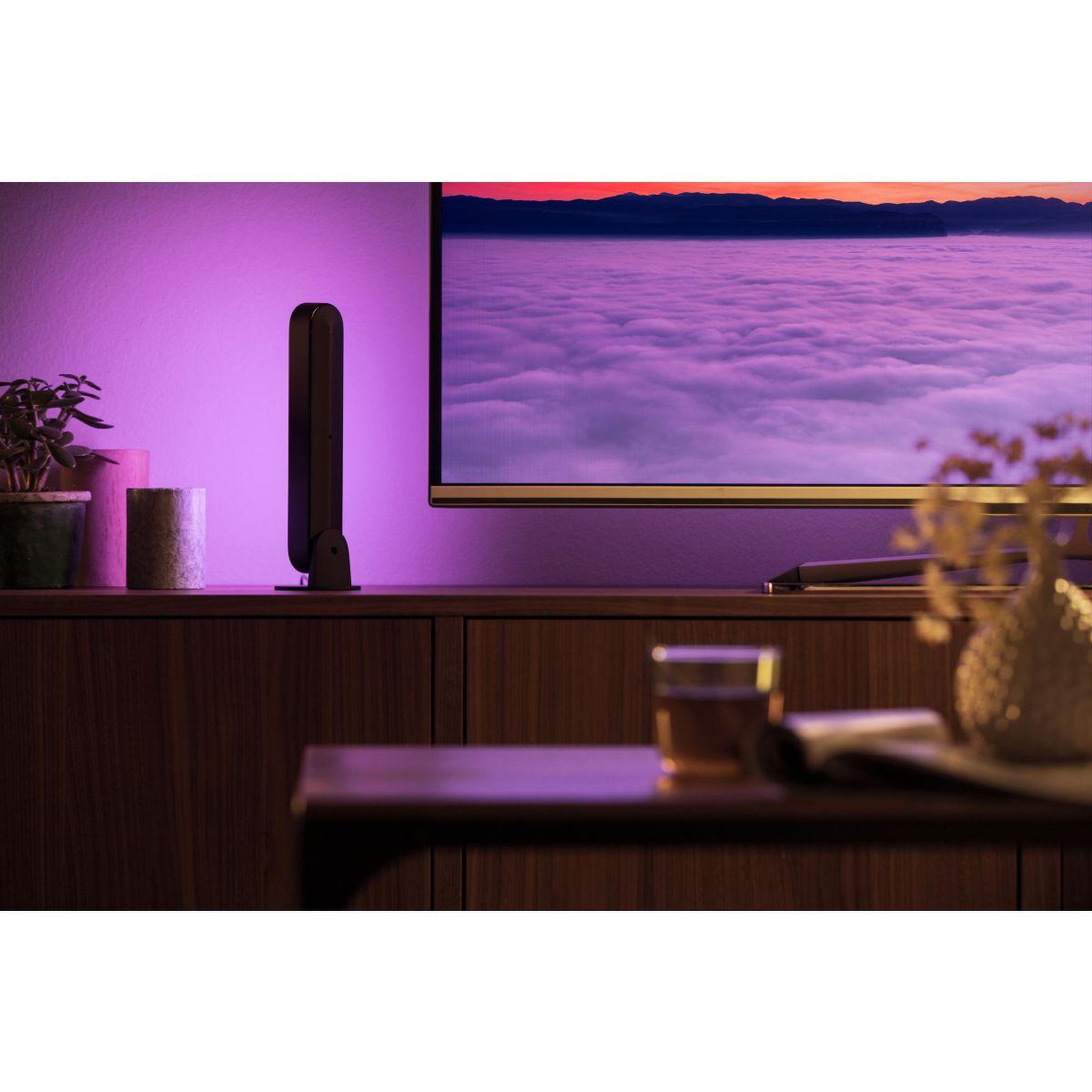 Voir la diapositive 2 : PHILIPS HUE Pack rééquipement entertainment