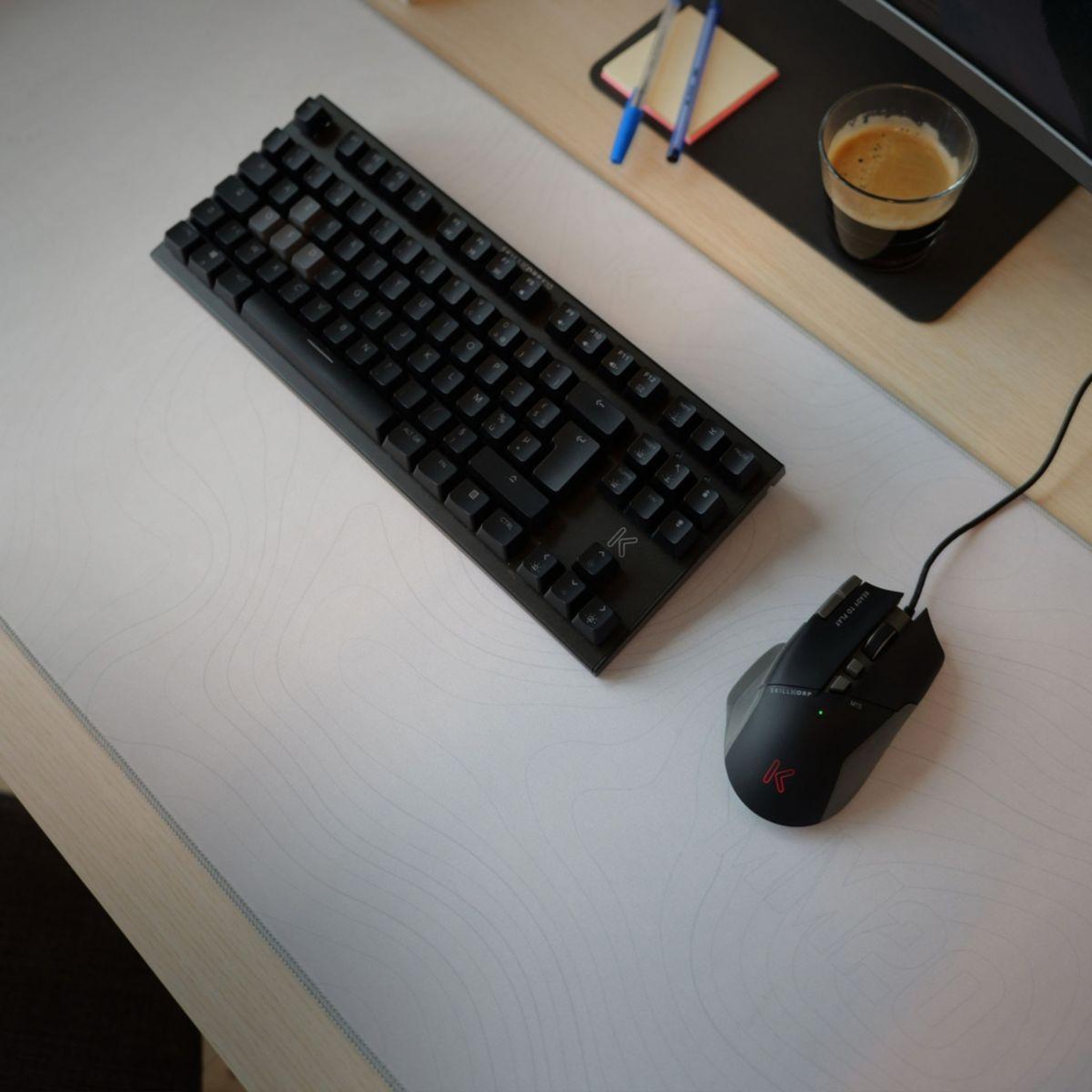 Voir la diapositive 4 : SKILLKORP Tapis de souris mm15 flip progress