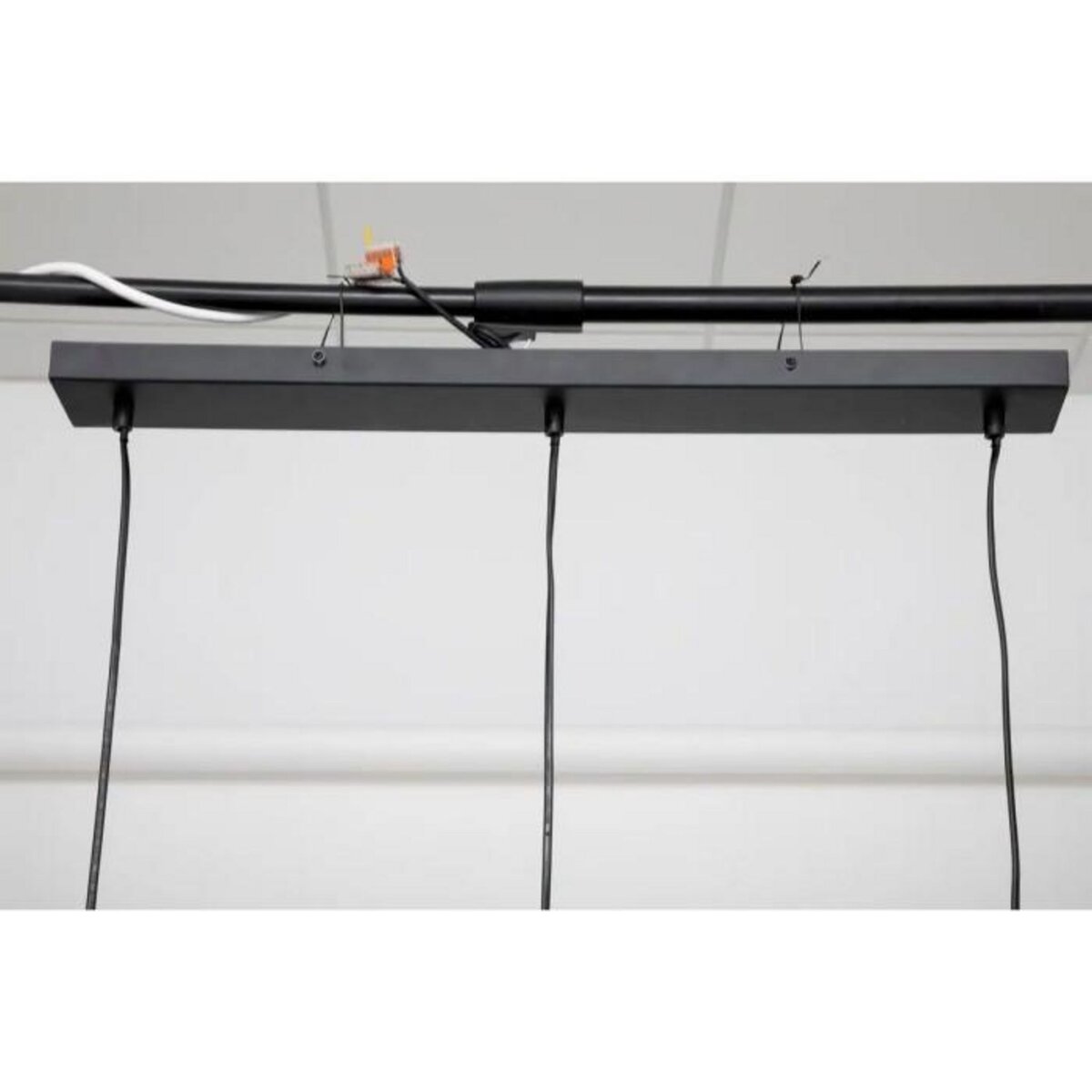 ATMOSPHERA Lampe de Plafonnier 3 Têtes  Desy  100cm Noir