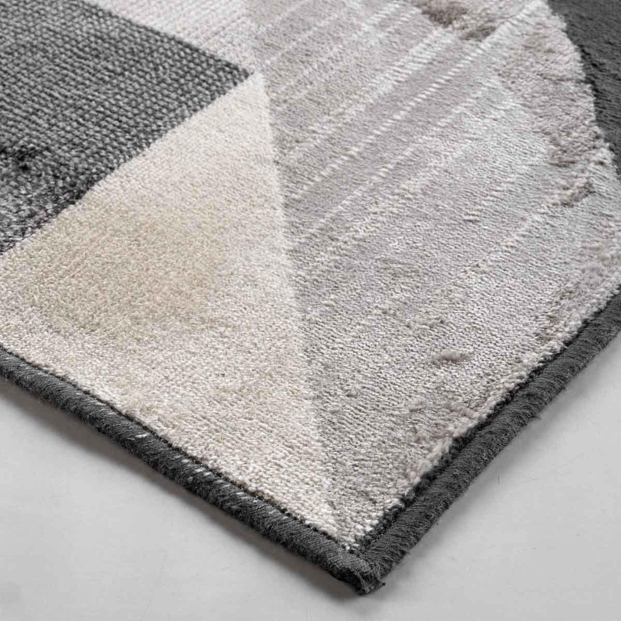 Voir la diapositive 2 : Douceur d'Intérieur Tapis déco tissé  graphic  68x110cm naturel