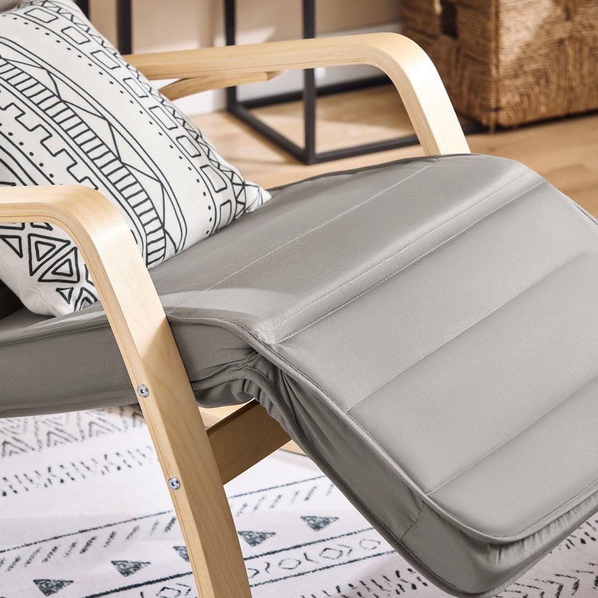 SOBUY SoBuy - Fauteuil À Bascule avec repose-pieds et appui-tête réglables - Nordique - FST16