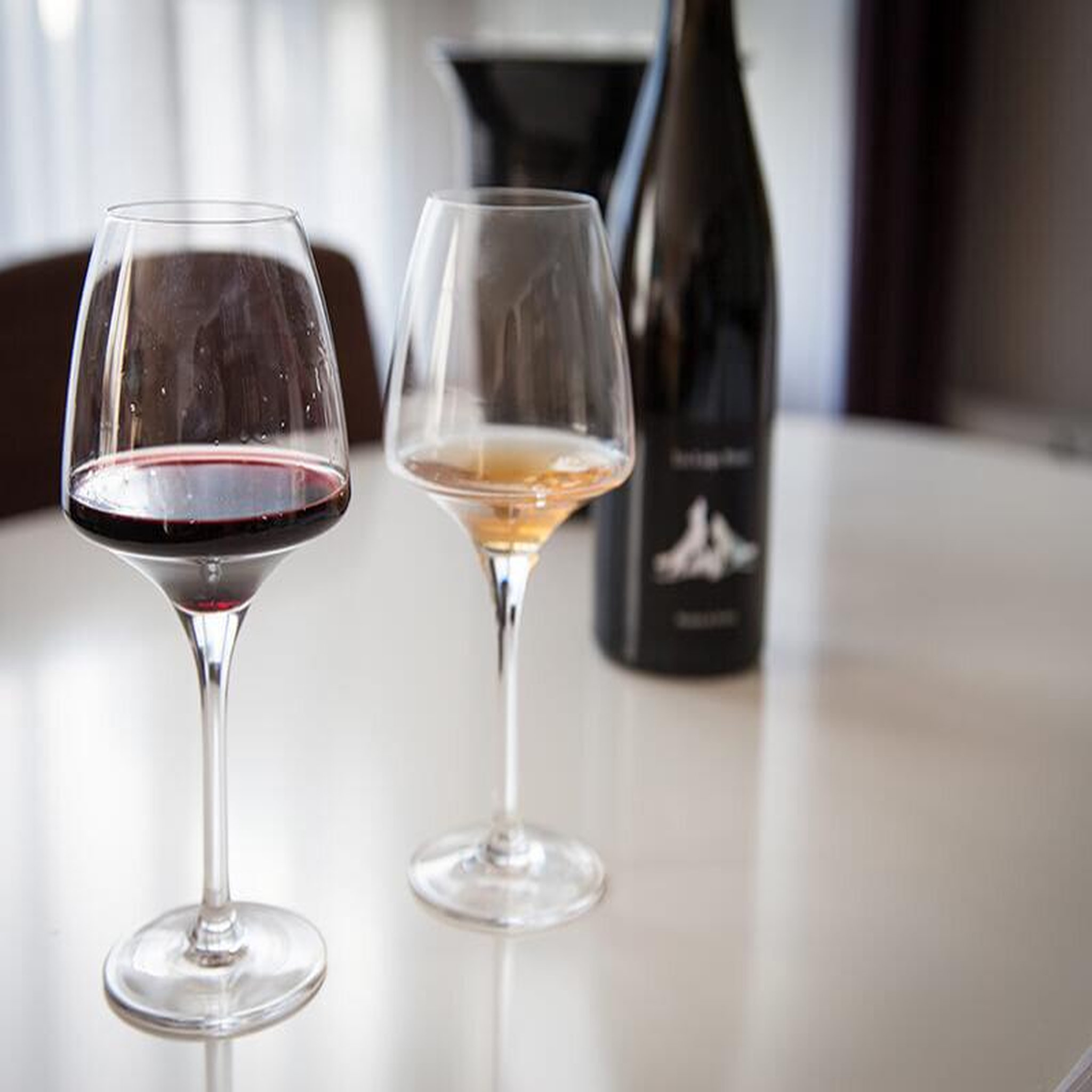 Voir la diapositive 2 : Smartbox À la découverte de nos vignobles - coffret cadeau gastronomie
