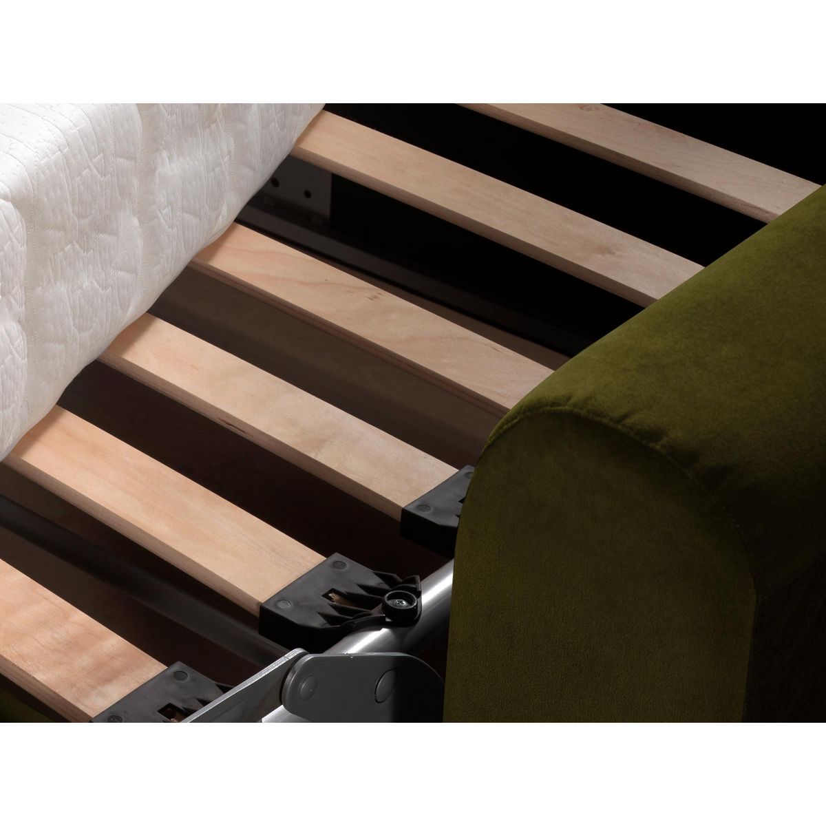 LISA DESIGN Owen - canapé 3 places convertible express couchage quotidien 140 cm matelas 12 cm en velours