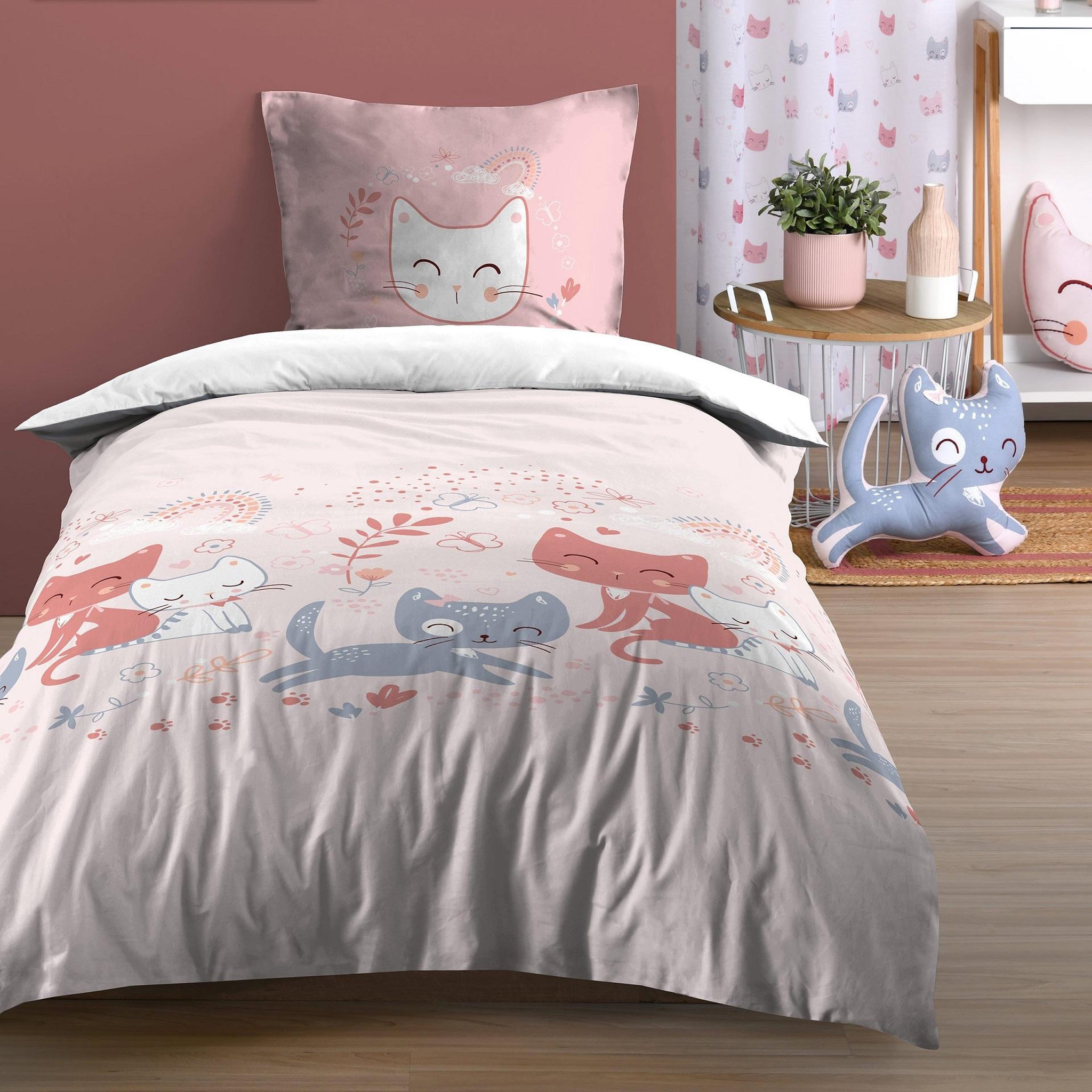 Voir la diapositive 3 : Eden Coussin zoeline forme de chat design et moderne