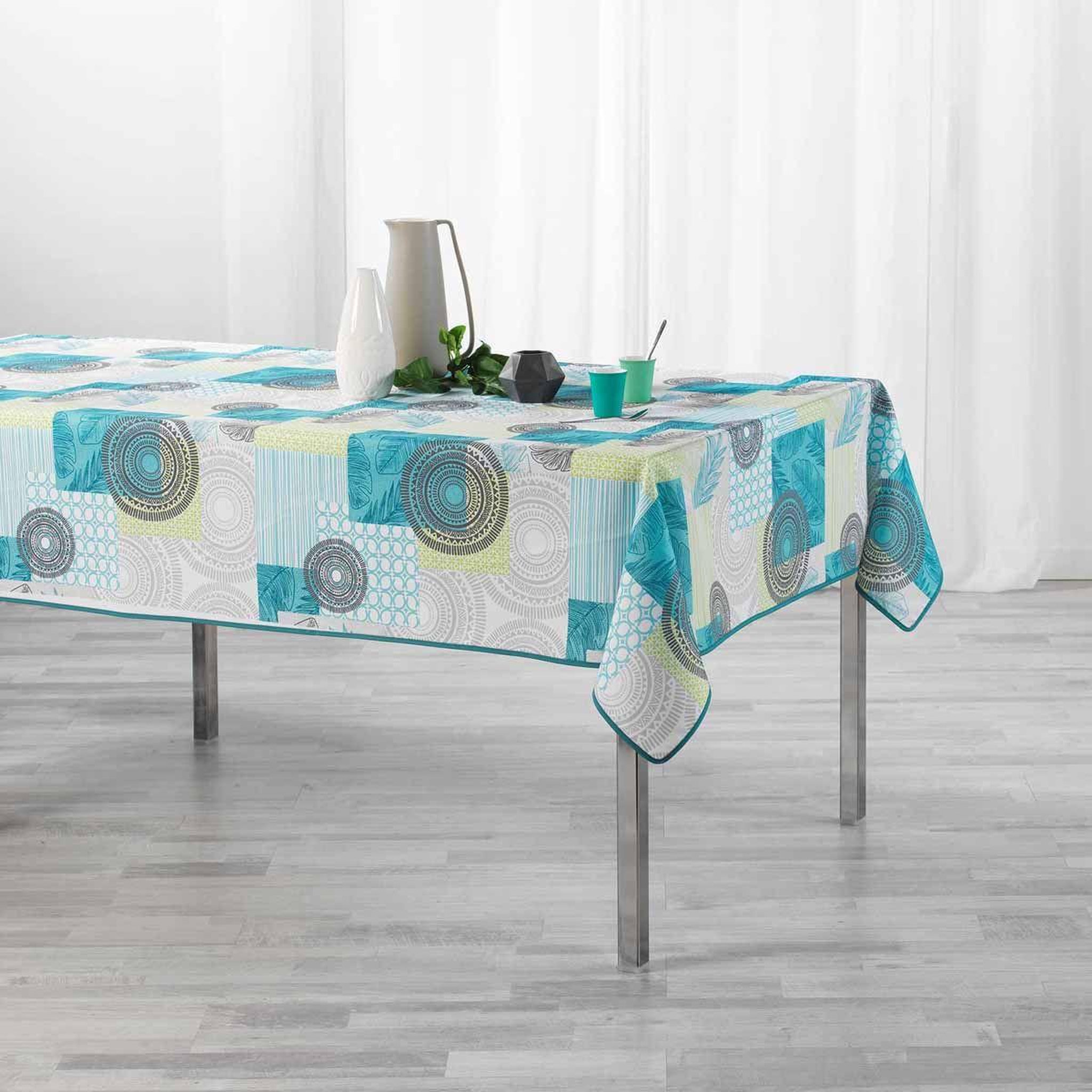 Voir la diapositive 3 : Douceur d'Intérieur Nappe antitache  peachy  150x240cm bleu