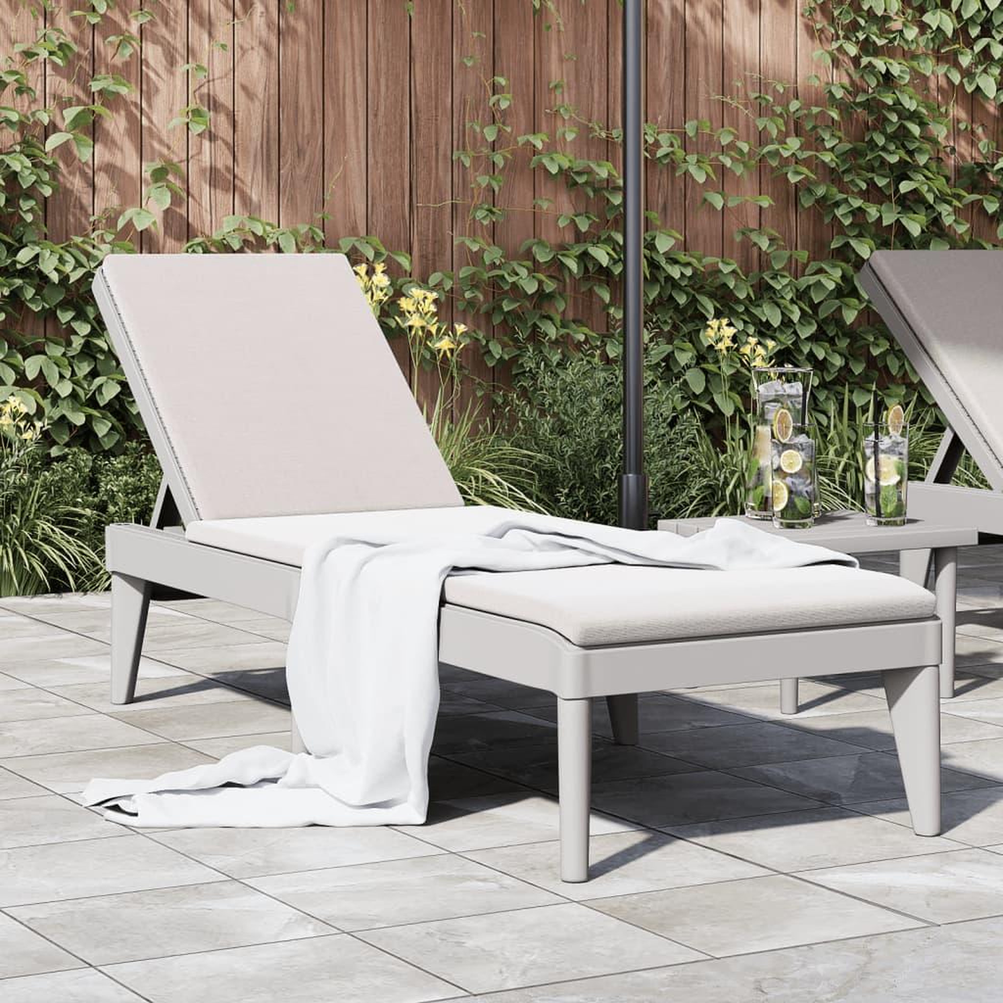 VIDAXL Chaise longue gris 186x60x29 cm PP