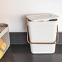 Voir la diapositive 5 : Kitchen move Poubelle de table seau à compost blanc 5l - bat-g3140w