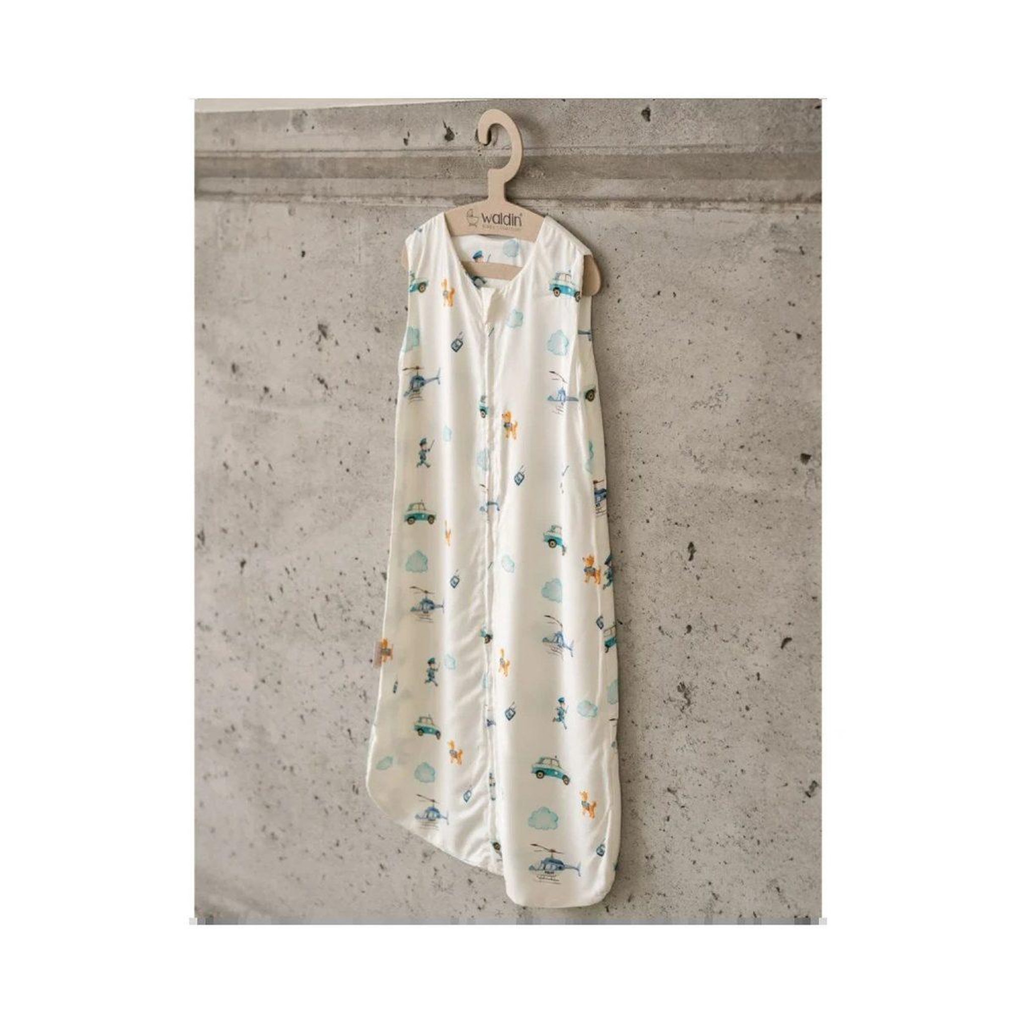 Voir la diapositive 3 : WALDIN Gigoteuse en bambou 40 × 64 cm 0,5 TOG - taille S - motif policier, blanc