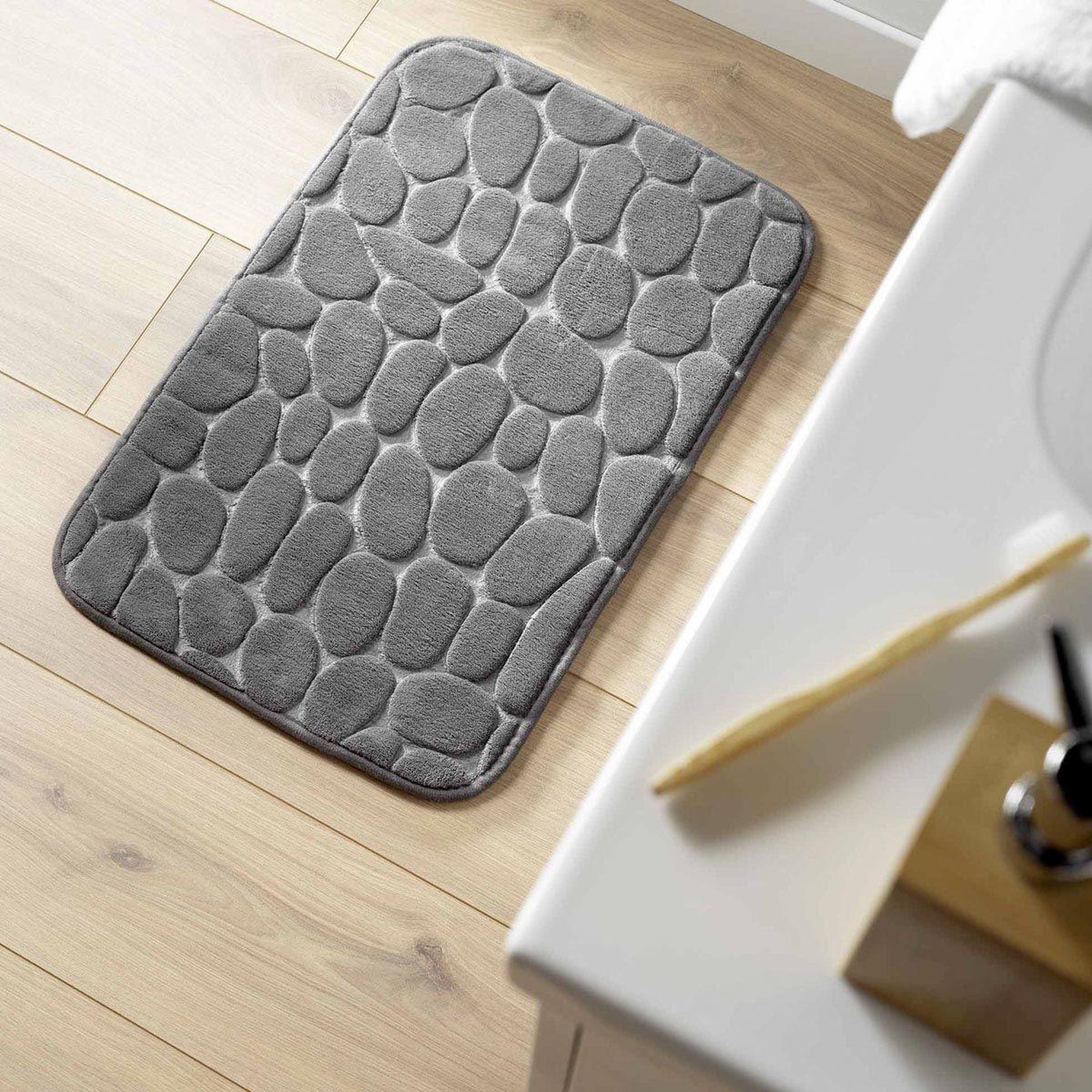 Voir la diapositive 3 : Douceur d'Intérieur Tapis de bain  ricochet  50x80cm anthracite