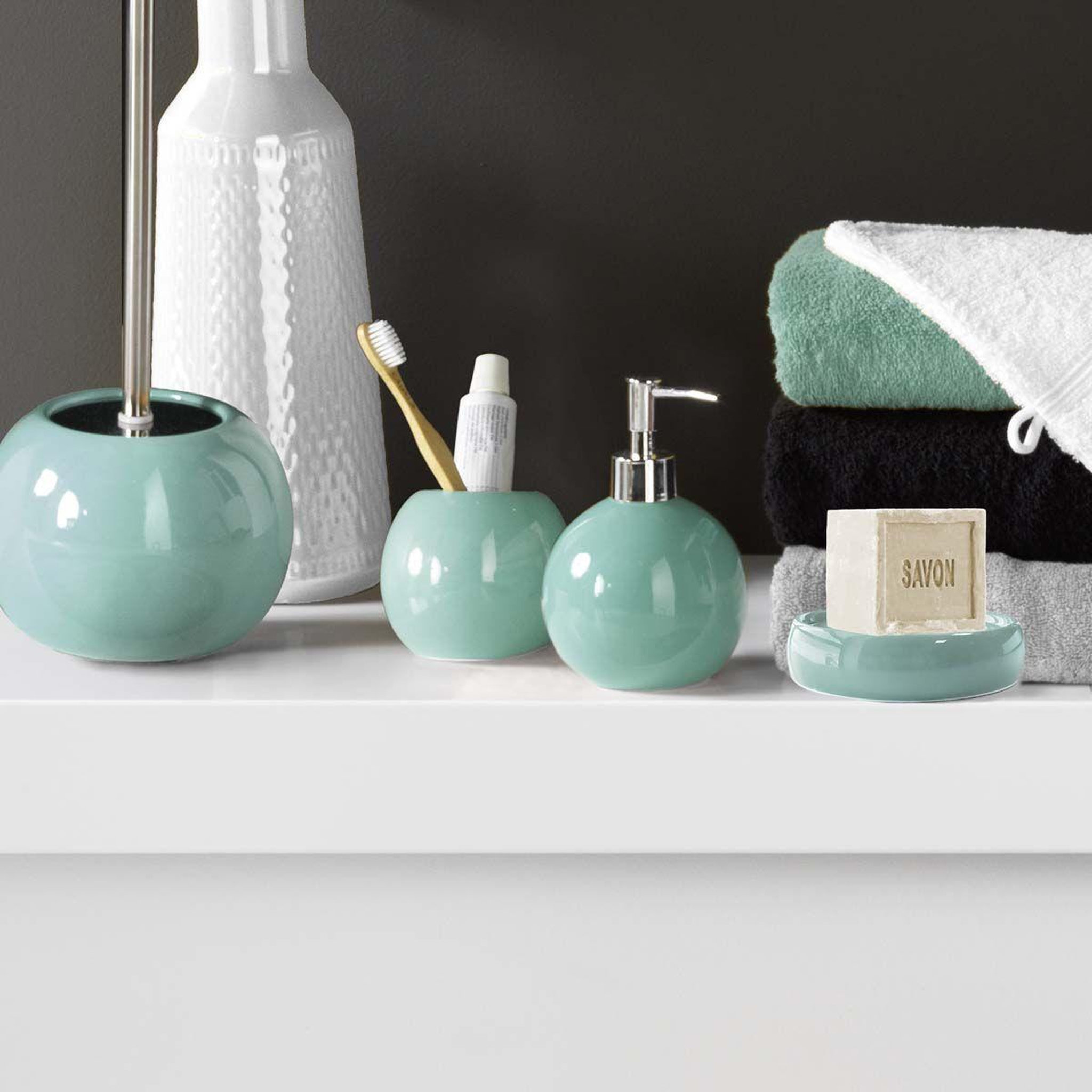 Voir la diapositive 2 : Douceur d'Intérieur Gobelet de salle de bain  bullea  9cm tilleul