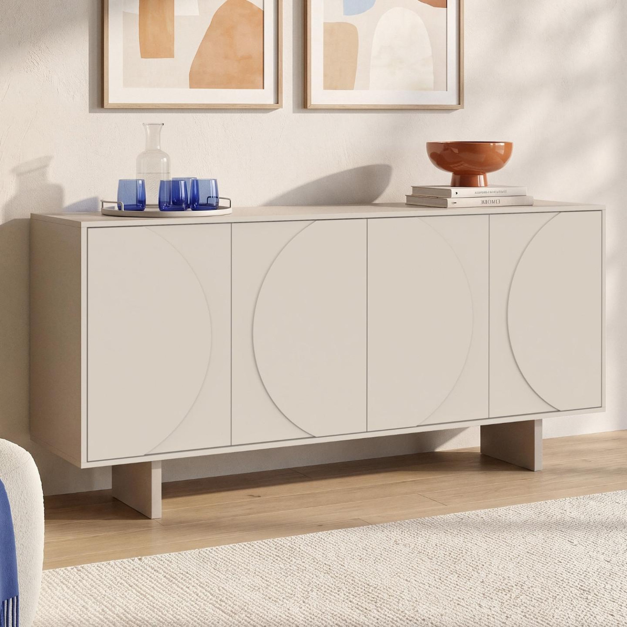 Voir la diapositive 2 : ID MARKET Buffet 160 cm ARVIN 4 portes avec reliefs arrondis bois coloris beige