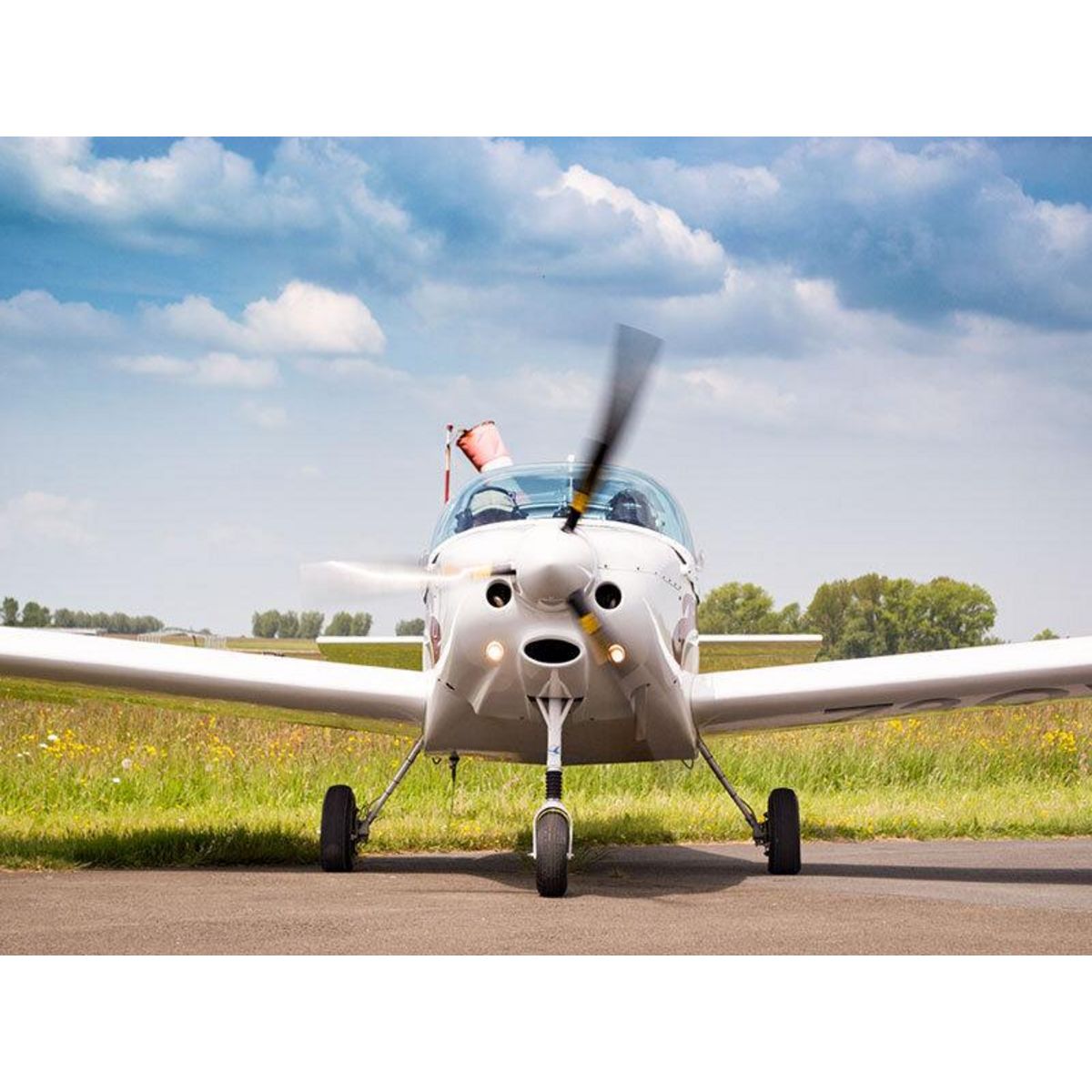 Smartbox Vol en avion biplace de 30 min en Île-de-France - Coffret Cadeau Sport & Aventure