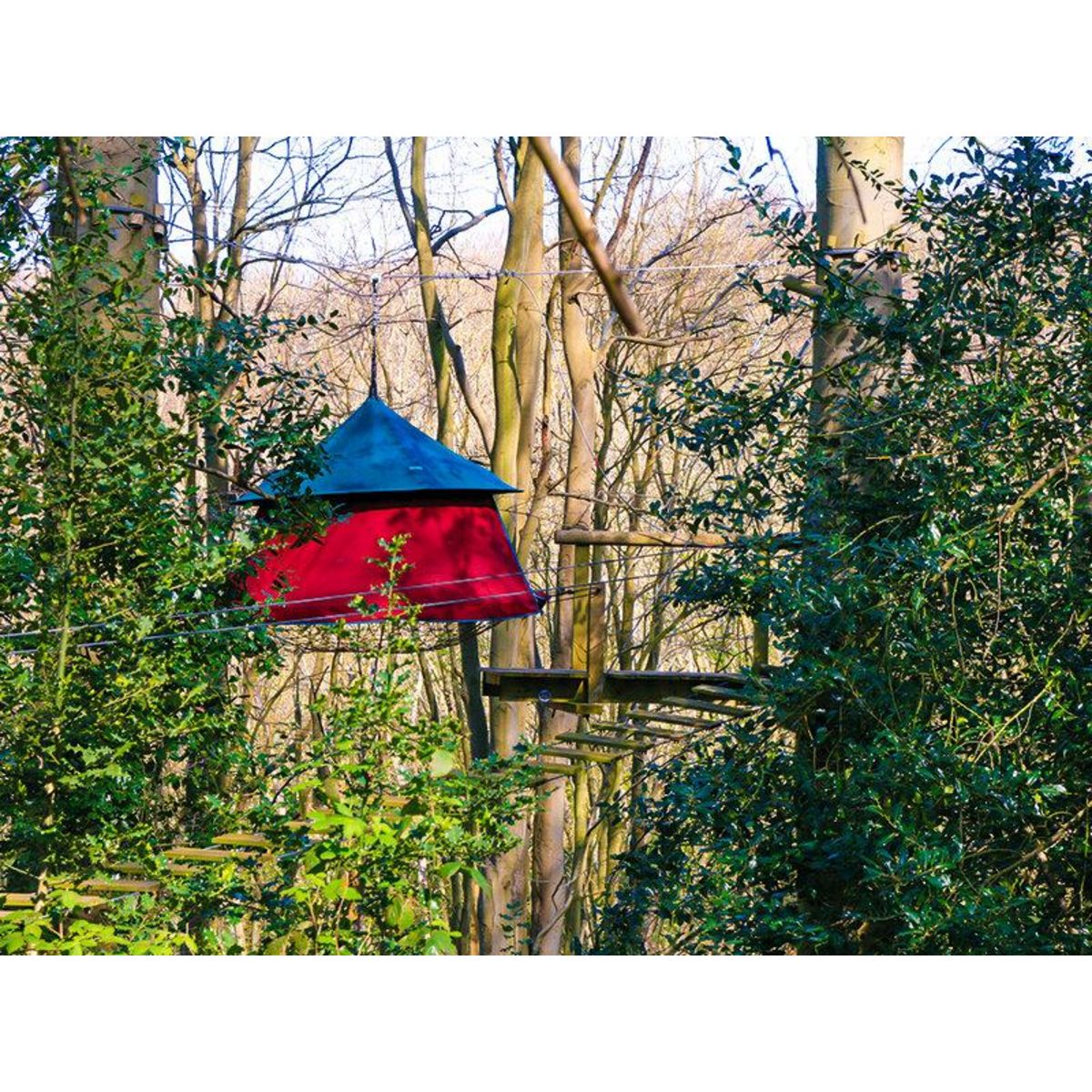 Smartbox 2 jours en tente suspendue dans les arbre en Normandie - Coffret Cadeau Séjour