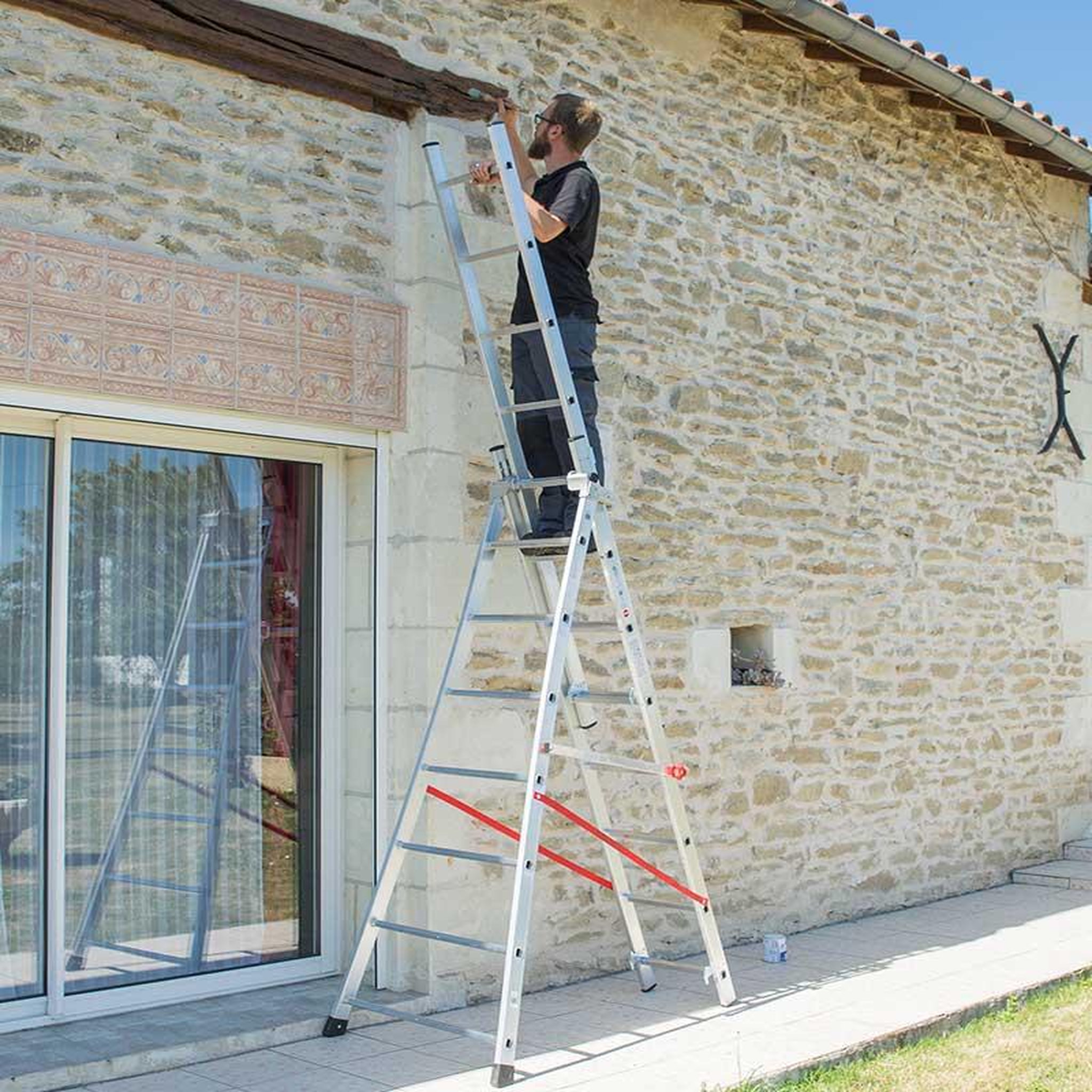 Voir la diapositive 5 : HAILO Echelle transformable pro 3 plans 3x8 échelons 4,8m/5,7m en aluminium Hailo Pro