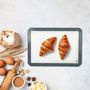 Voir la diapositive 2 : Tapis de cuisson de pâtisserie 42 x 30 x 0,2 cm 