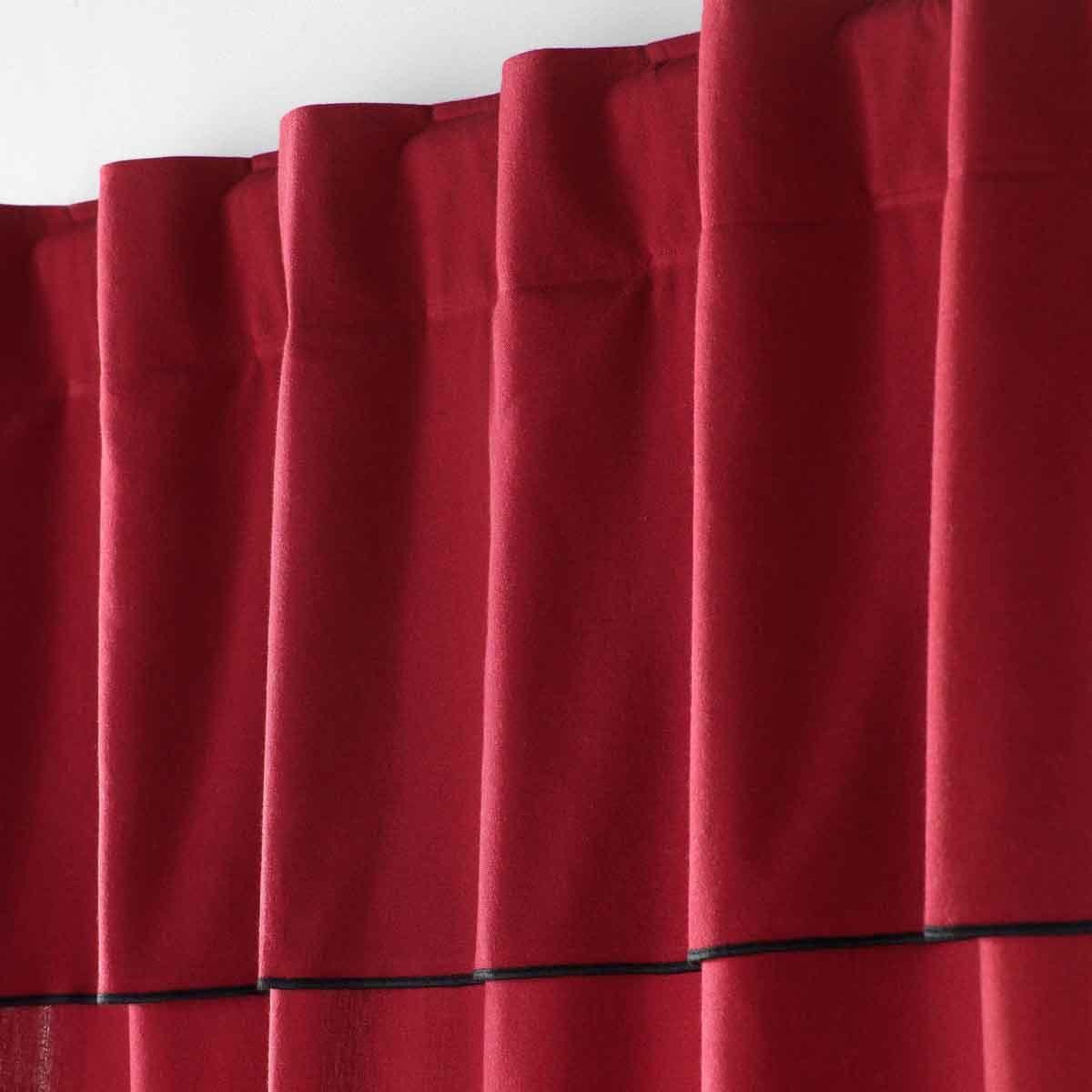 Voir la diapositive 2 : Douceur d'Intérieur Rideau à passants  mistraline  140x240cm bordeaux