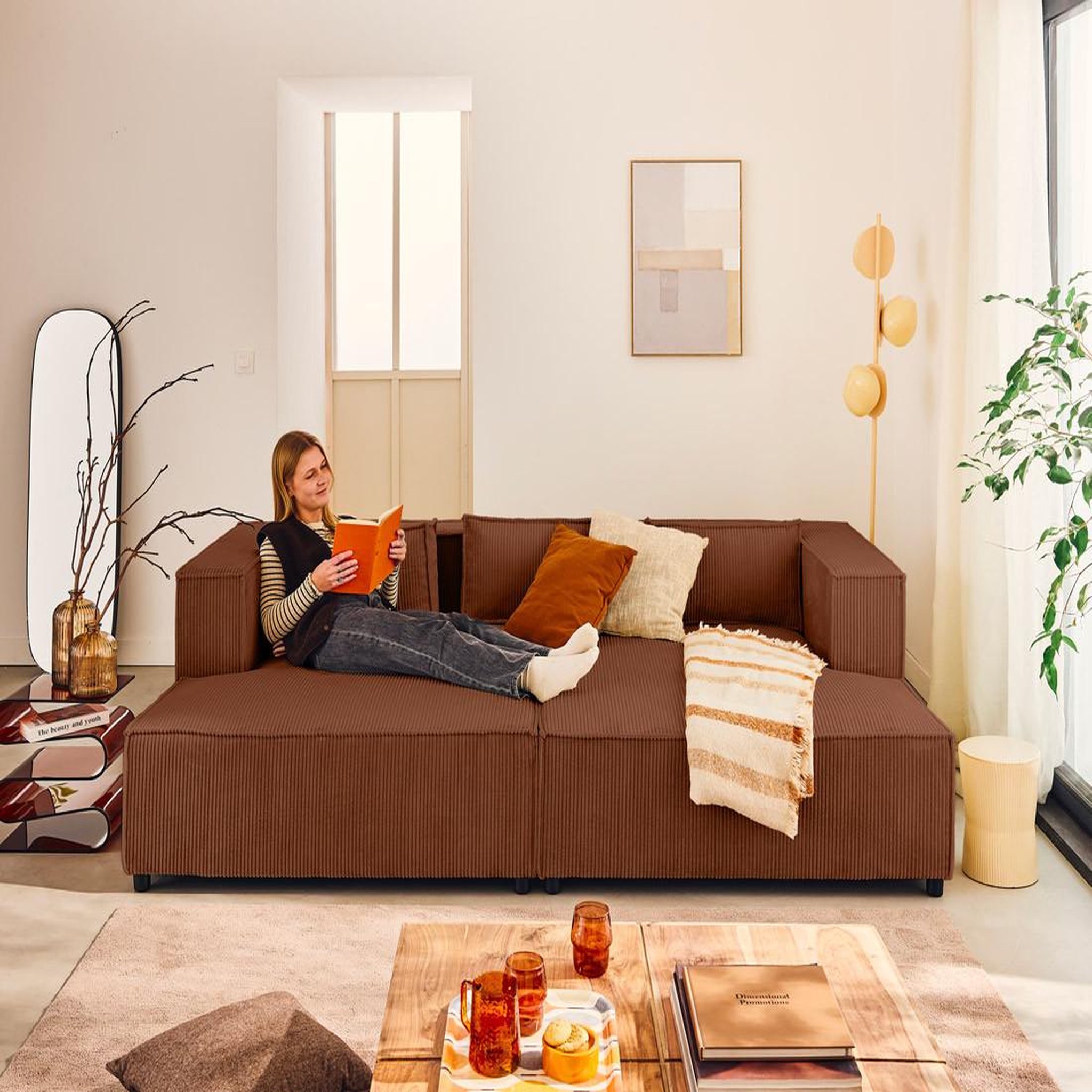 Voir la diapositive 2 : LISA DESIGN Stella - canapé droit 3 places avec double méridienne - assise profonde - en velours côtelé