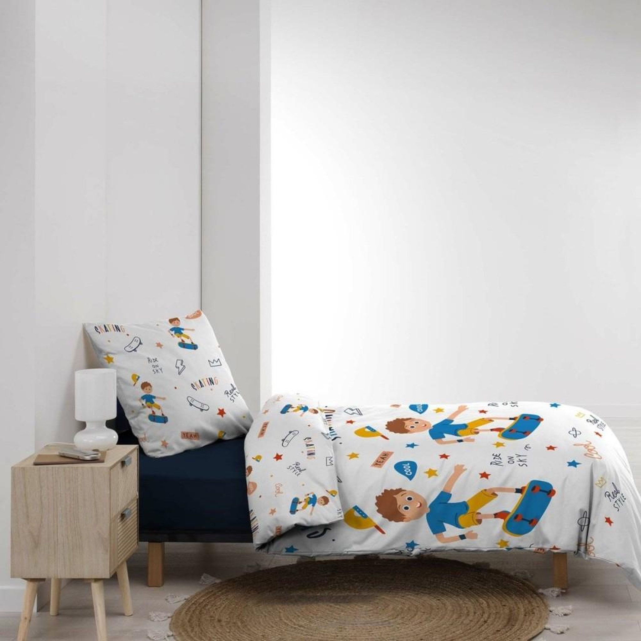 Voir la diapositive 4 : Douceur d'Intérieur Housse de couette enfant 140x200 Skateboy + 1 taie microfibre