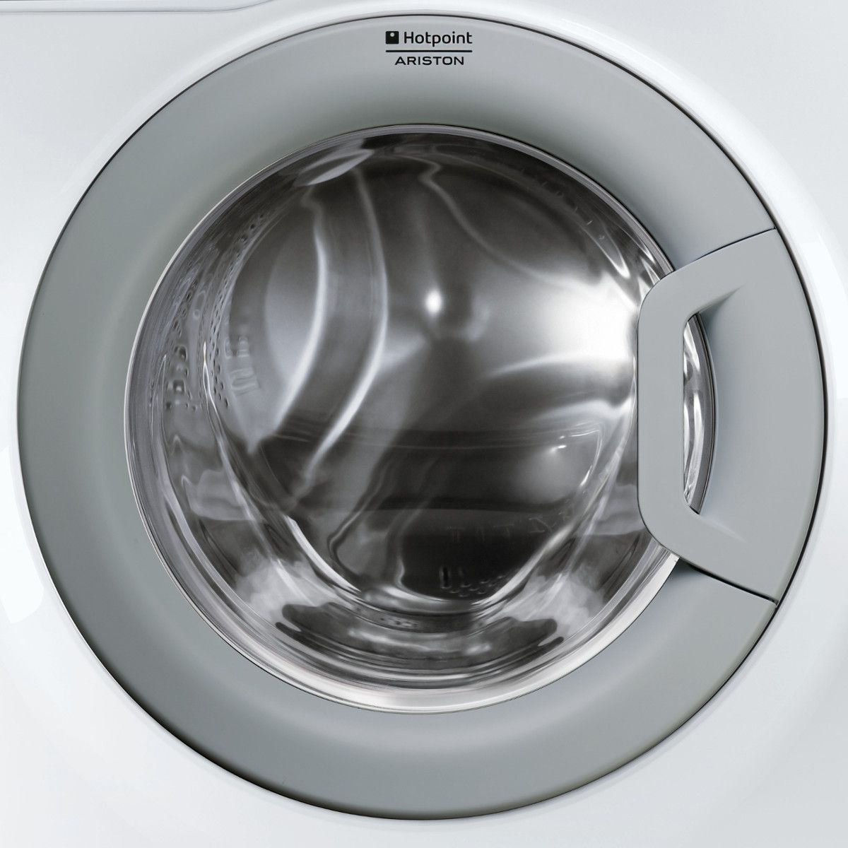 Hotpoint Lave-linge séchant hublot FDG 8640BS EU, 8 Kg lavage, 6 Kg séchage, 1400 T/min