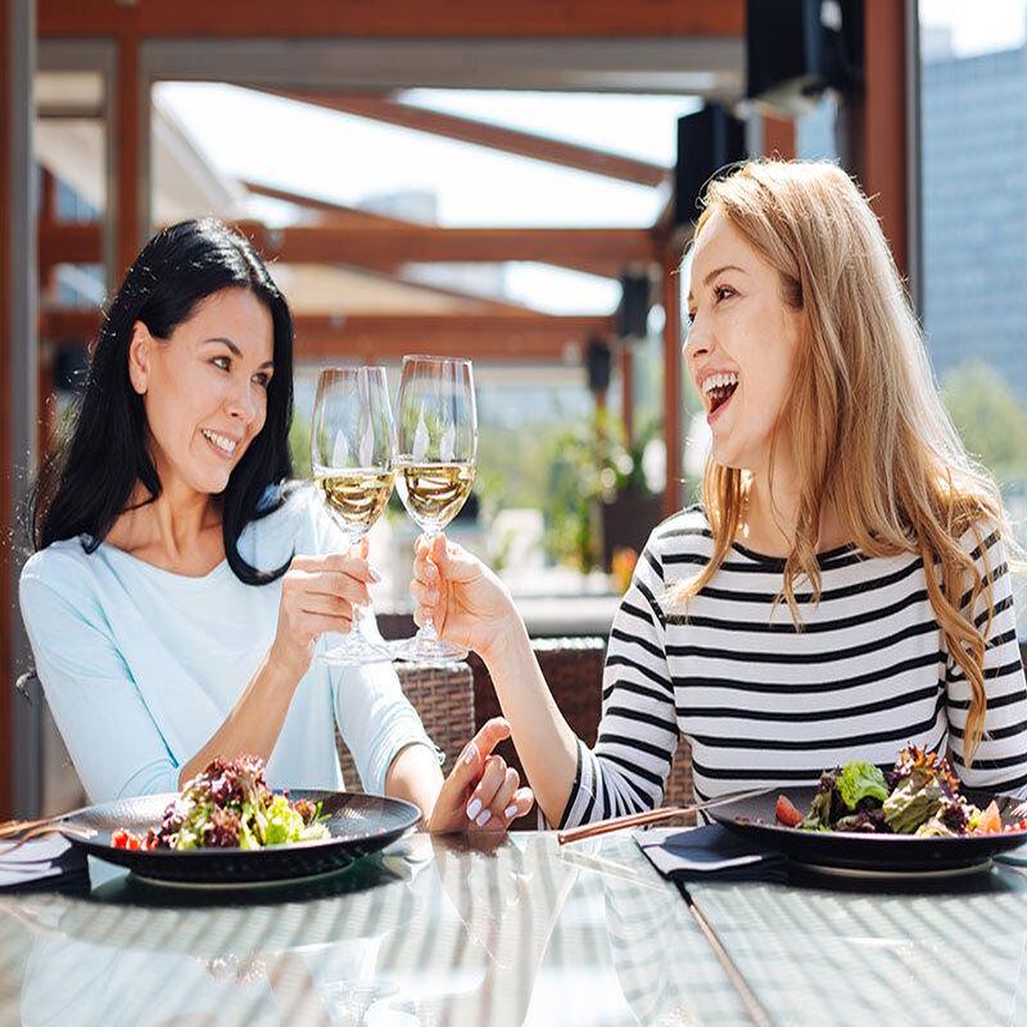 Voir la diapositive 4 : Smartbox Coffret cadeau pour Maman : une activité bien-être, gastronomique ou divertissante - Coffret Cadeau Multi-thèmes