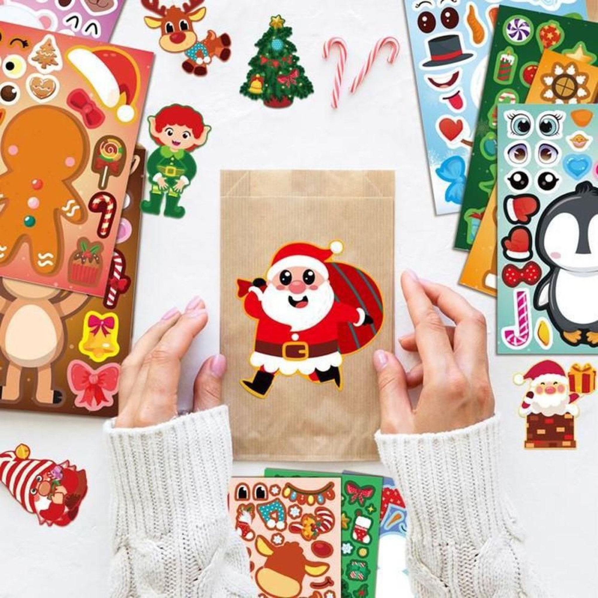 Voir la diapositive 6 : Set de stickers Noël DIY 32 pièces, 16 motifs colorés (Père Noël, rennes, bonhommes en pain d'épices)