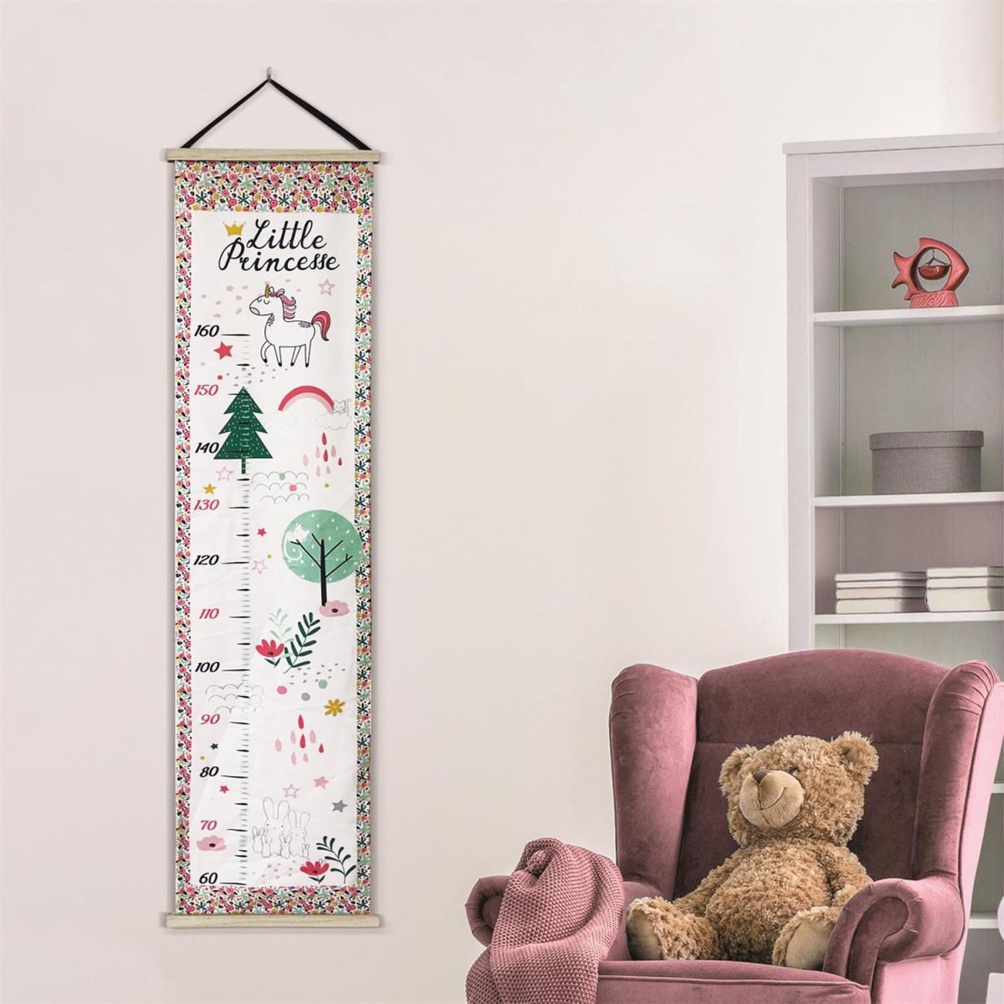Voir la diapositive 4 : HOME DECO KIDS Toise à Motifs  Little Princesse  146cm Blanc & Rose