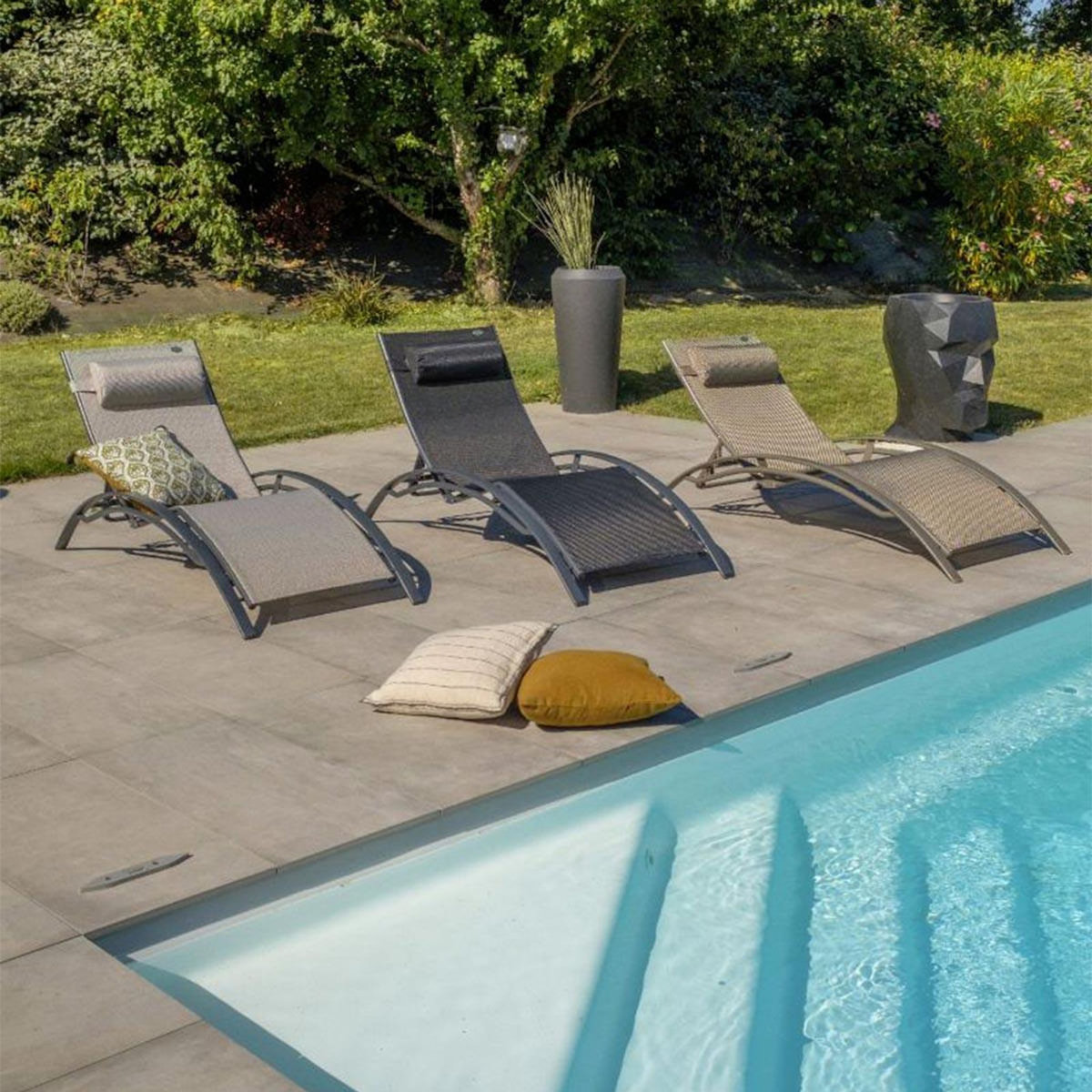 Paris Prix Lot de 2 Bains de Soleil  Cloé  170cm Noir