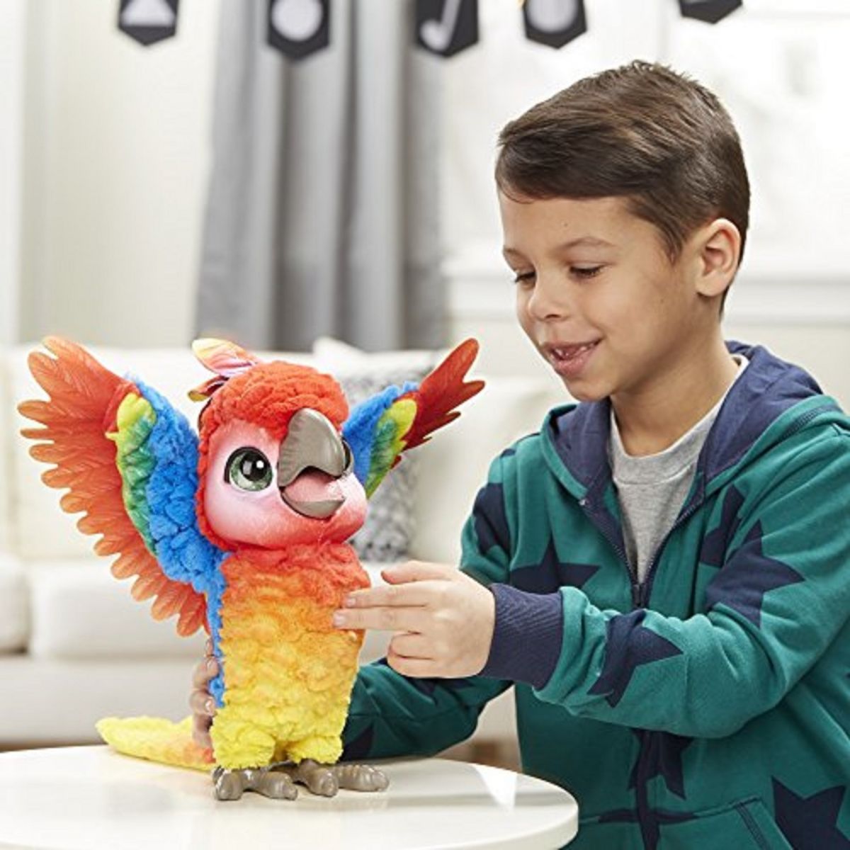 HASBRO Peluche interactive perroquet FurReal Show Coco