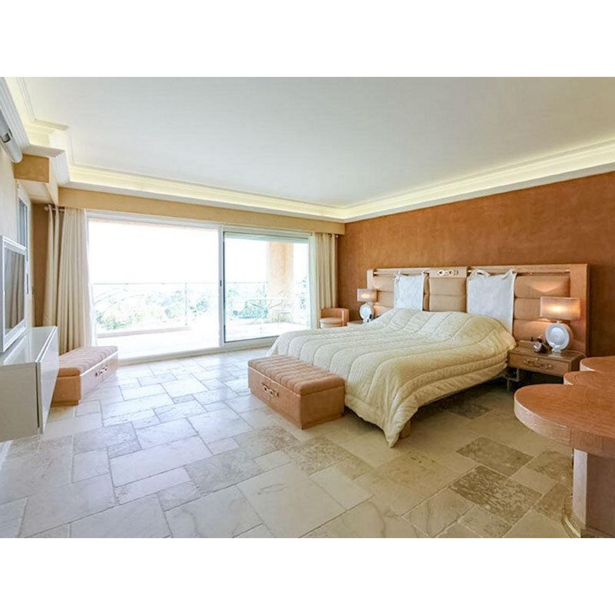 Smartbox 2 jours en suite dans une villa avec vin et accès à l'espace détente sur la Côte d'Azur - Coffret Cadeau Séjour