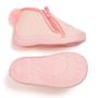 Voir la diapositive 2 : IN EXTENSO Chaussons bébé fille