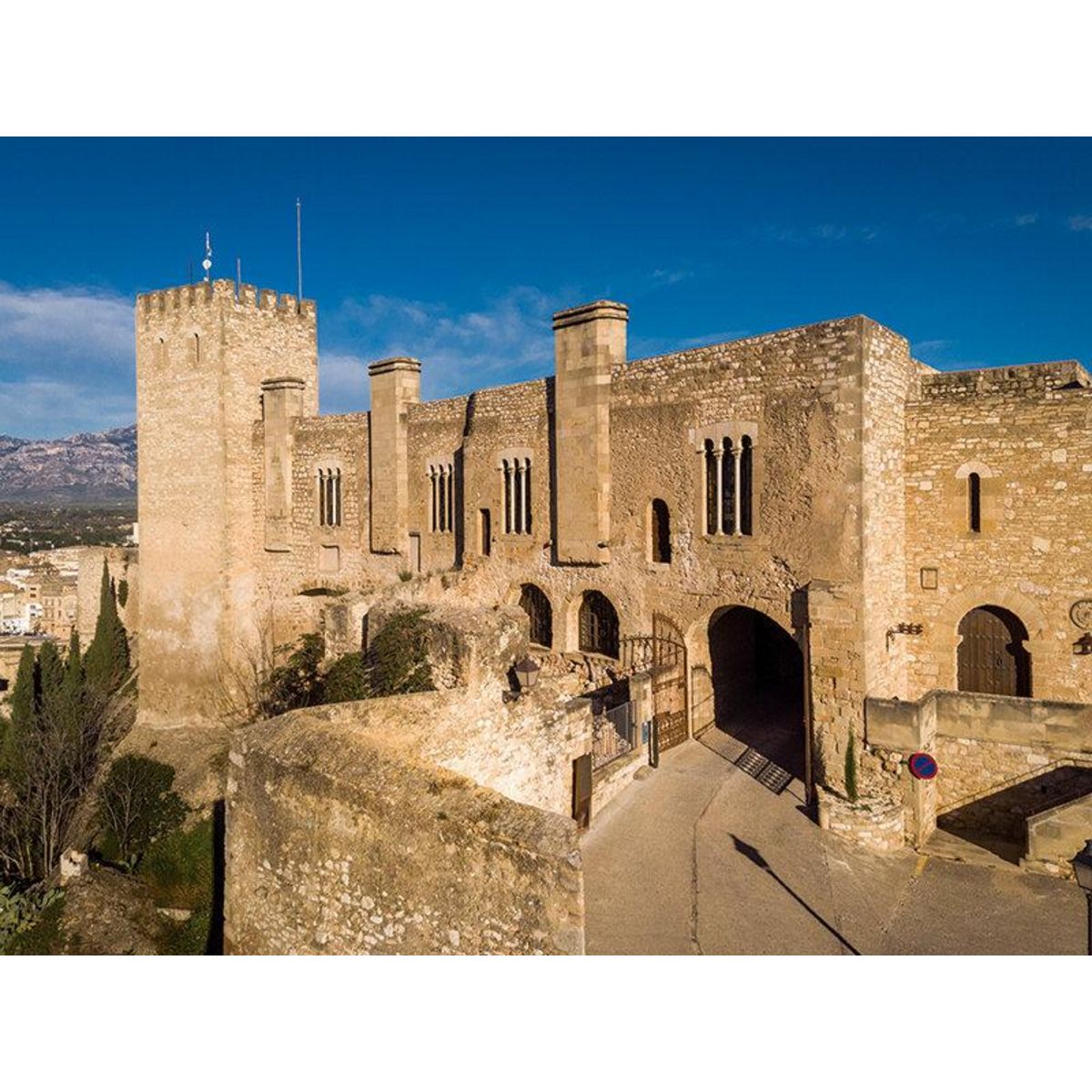 Smartbox Un goût d'histoire en Espagne : 1 nuit et 1 déjeuner ou 1 dîner dans une demeure historique - Coffret Cadeau Séjour