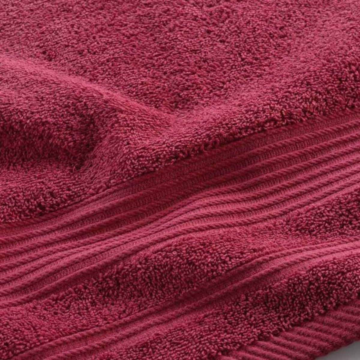 Paris Prix Serviette de Toilette  Tendresse  50x90cm Rubis