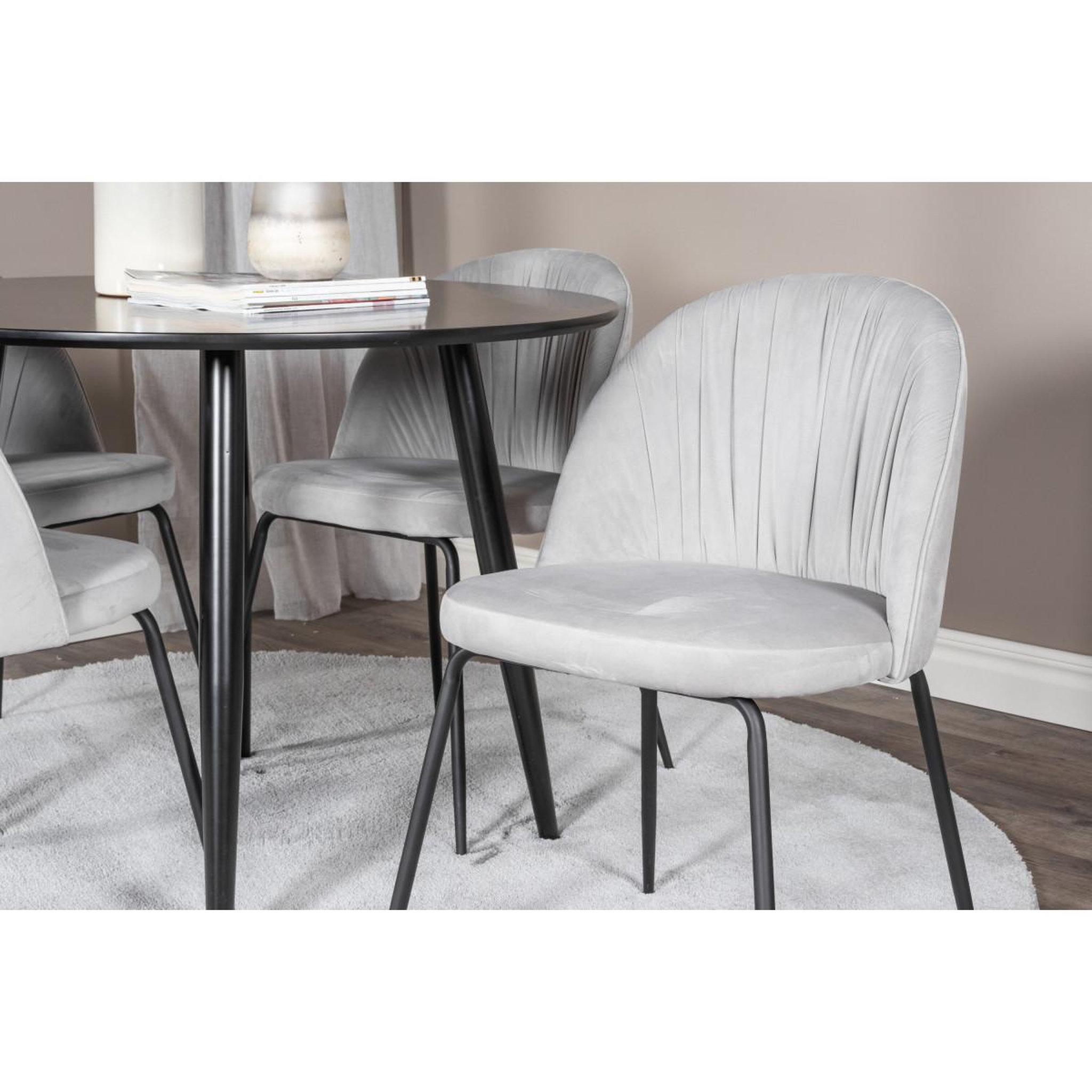 Voir la diapositive 4 : Paris Prix Ensemble table à manger & 4 chaises  plaza & wrinkles  100cm noir & gris