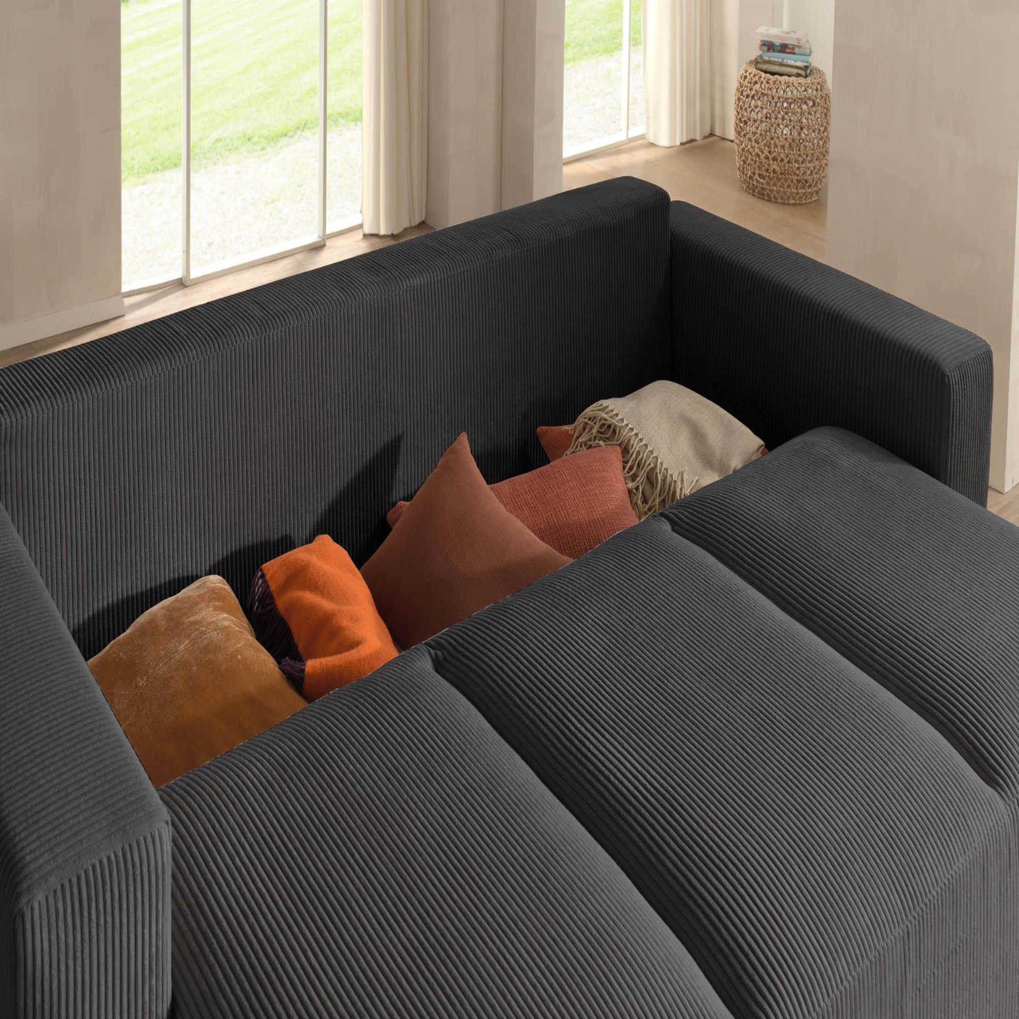 Voir la diapositive 4 : LISA DESIGN Livy - canapé droit convertible - avec coffre - en velours côtelé - 3 places