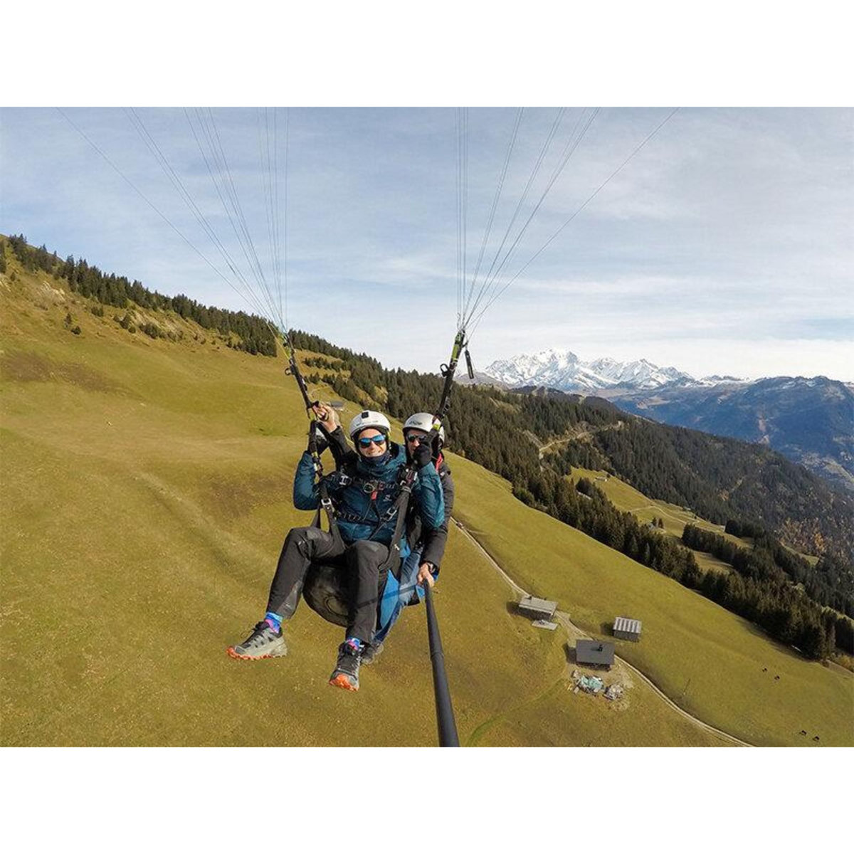 Smartbox Vol en parapente de 25 min et photo-souvenir près du mont Blanc pour 2 personnes - Coffret Cadeau Sport & Aventure