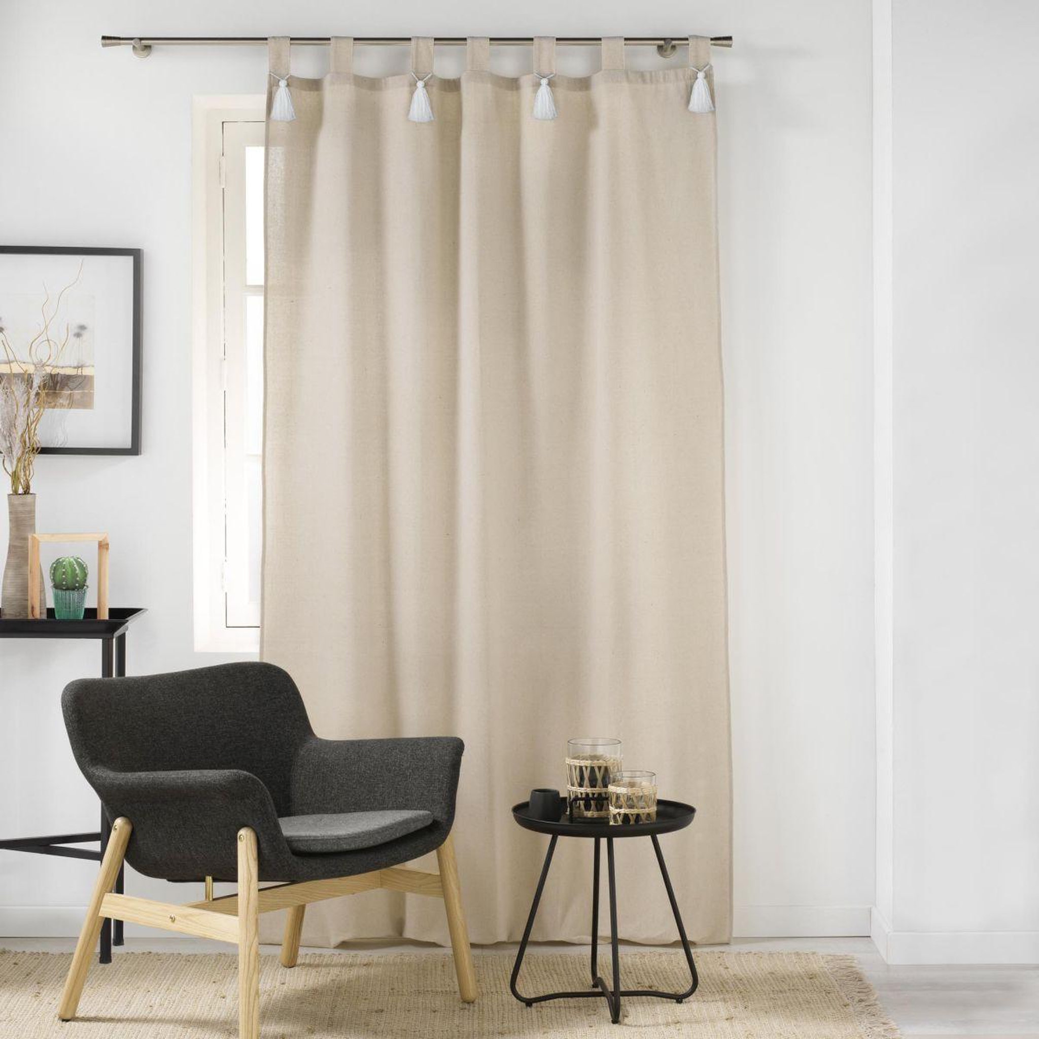 Voir la diapositive 4 : Douceur d'Intérieur Rideau à passants avec pompons  cyrine  140x240cm beige