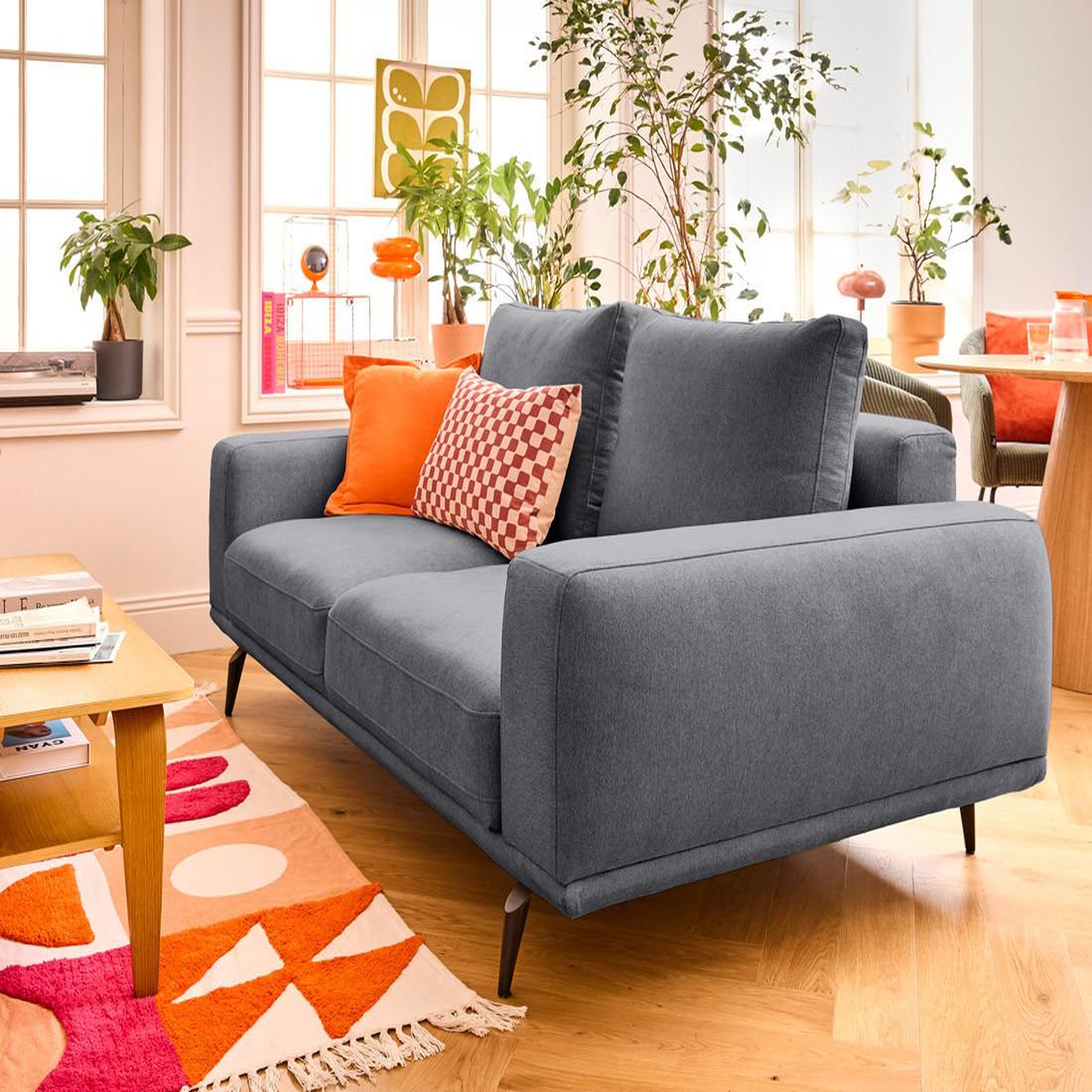 Voir la diapositive 2 : LISA DESIGN Vicence - canapé droit 2 places en tissu