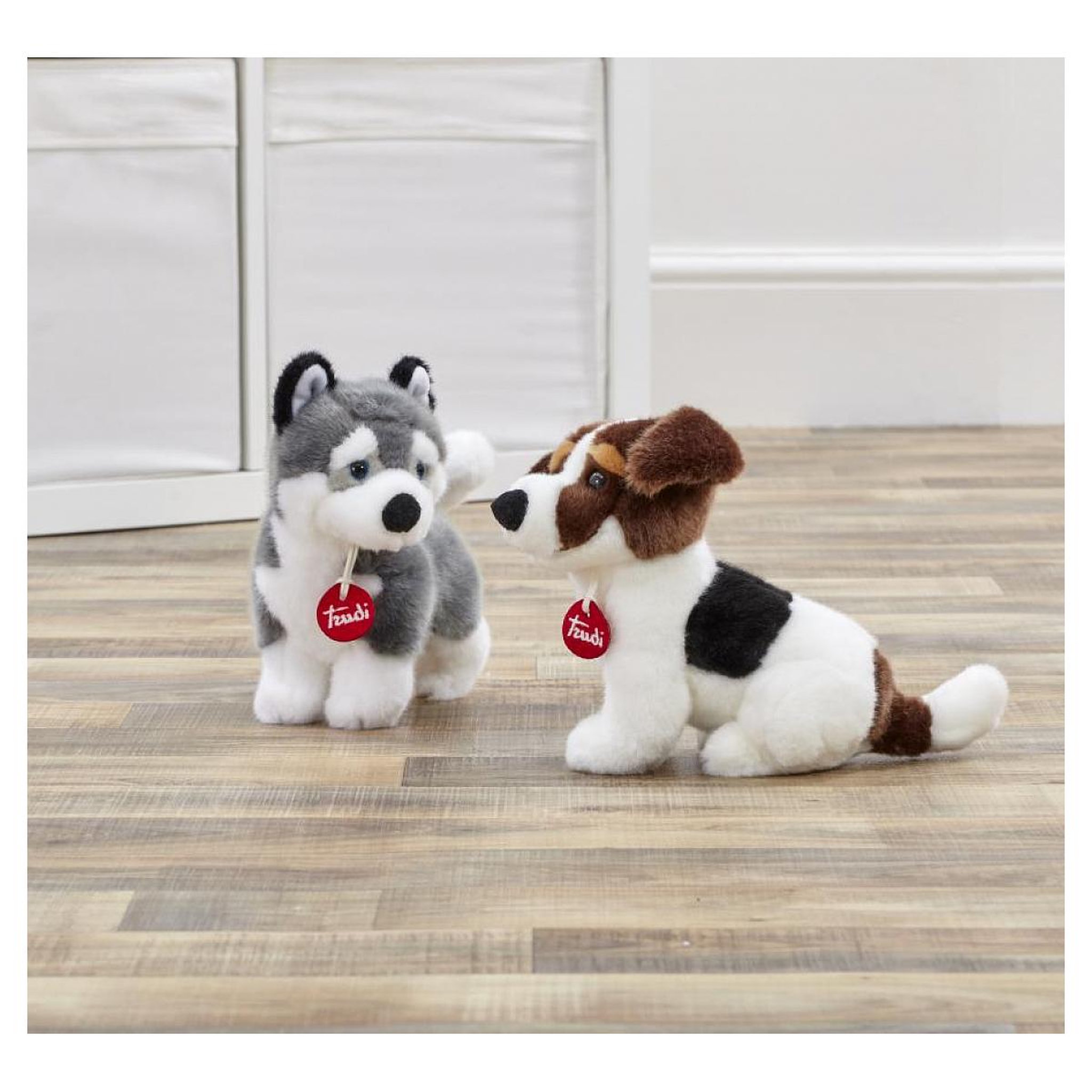 Voir la diapositive 5 : Trudi Peluche chien husky marcus s