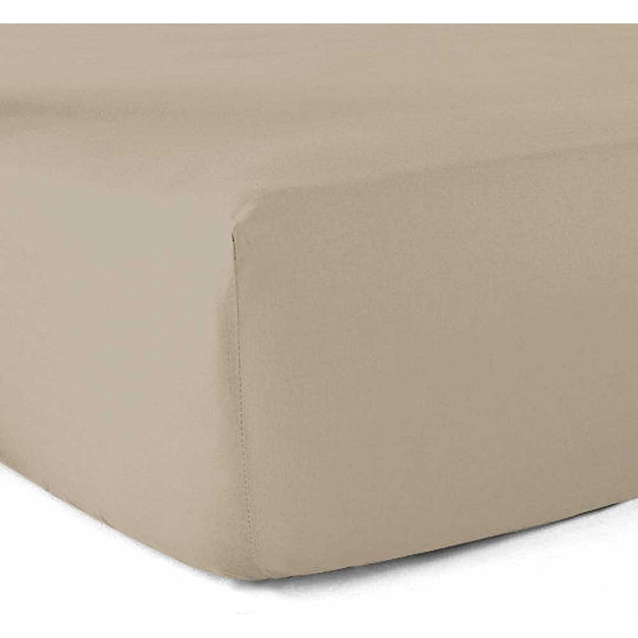 Hausser les épaules fille | Monnalisa Luxembourg, image size:1200x1200