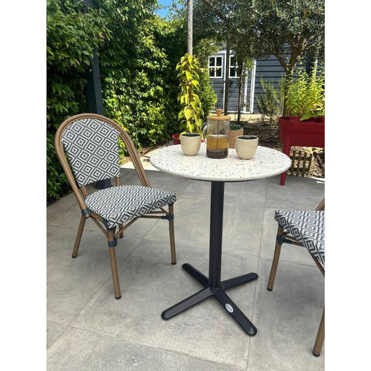 Paris Prix Ensemble Table de Jardin en Terrazzo & 2 Chaises  Bistro  60cm Bleu