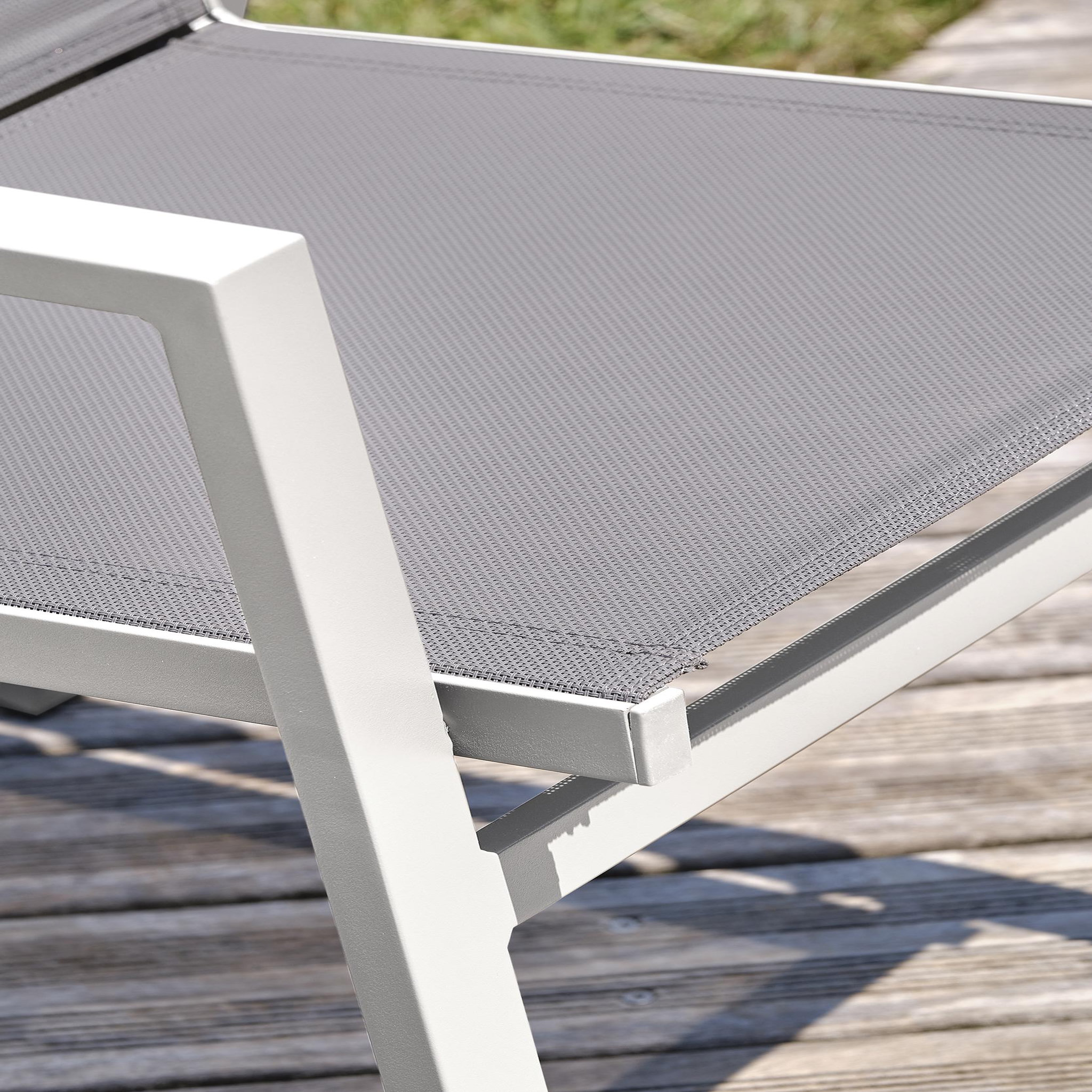 Voir la diapositive 4 : DCB GARDEN Lot de 2 fauteuils de jardin empilables en aluminium